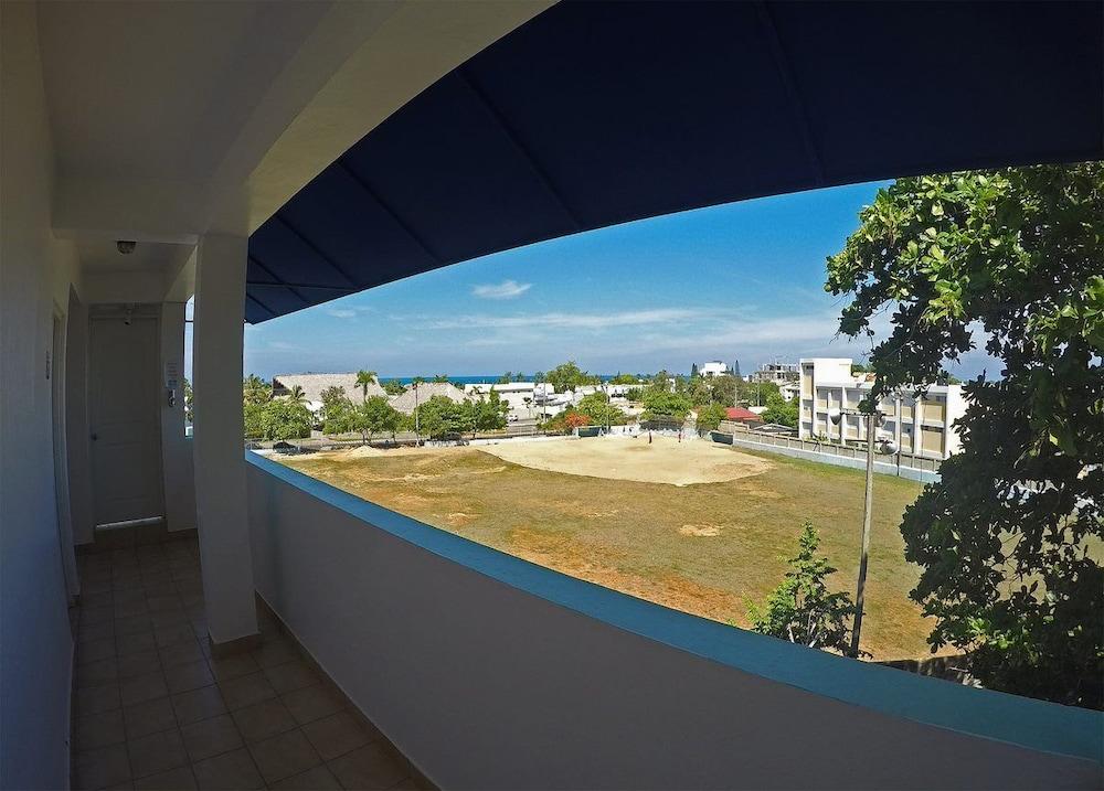 New Garden Hotel