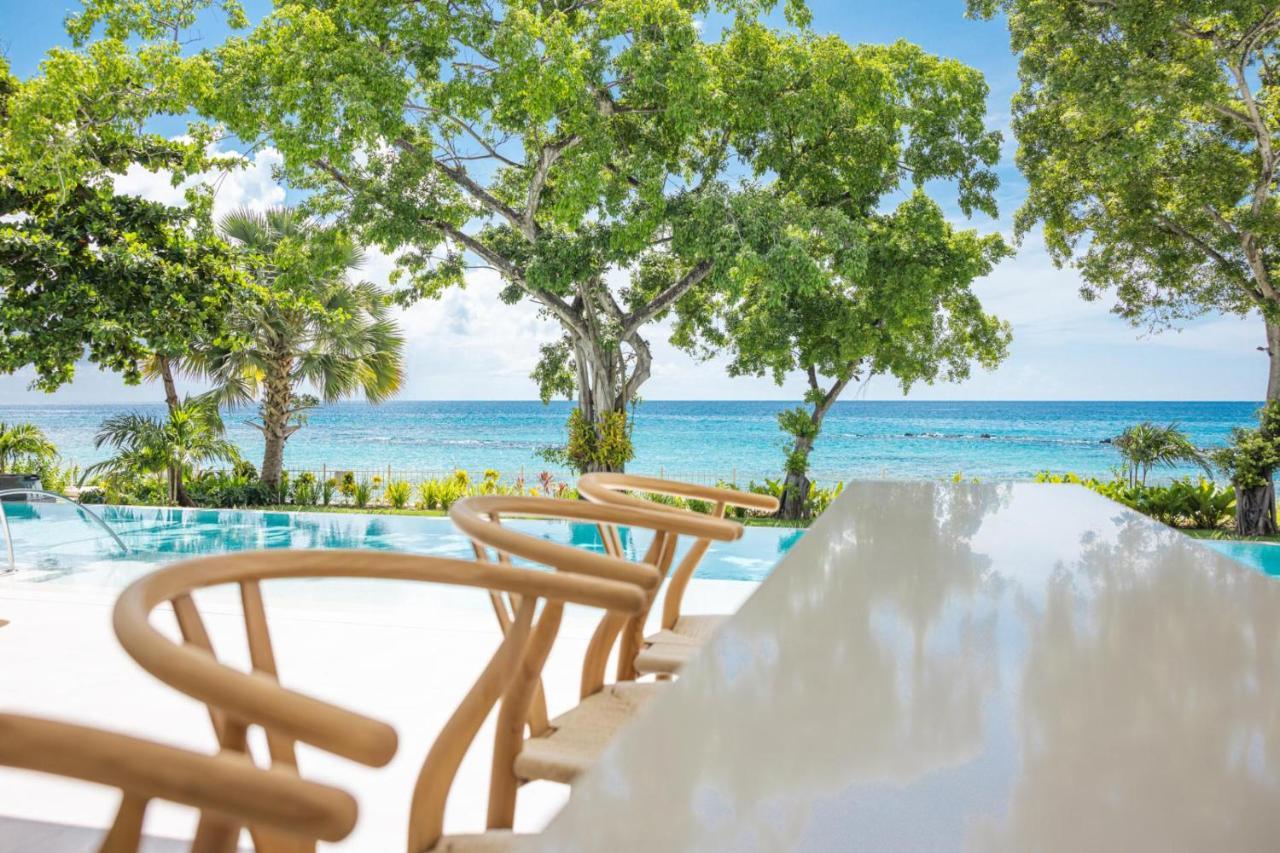 One Beachlands - Luxury Beachfront Mansion * Saint James