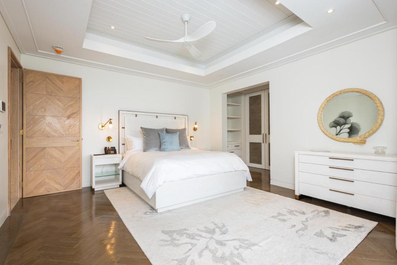Villa One Beachlands - Luxury Beachfront Mansion