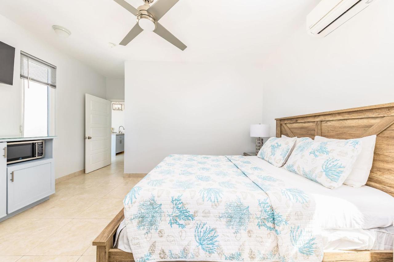 New Tropical Waterfront Cooper Jack Bay *