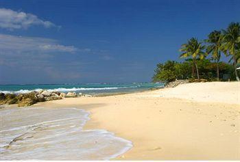 Treasure Island Hotel 2*