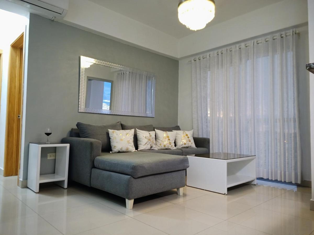 Elegant And Confortable Close To