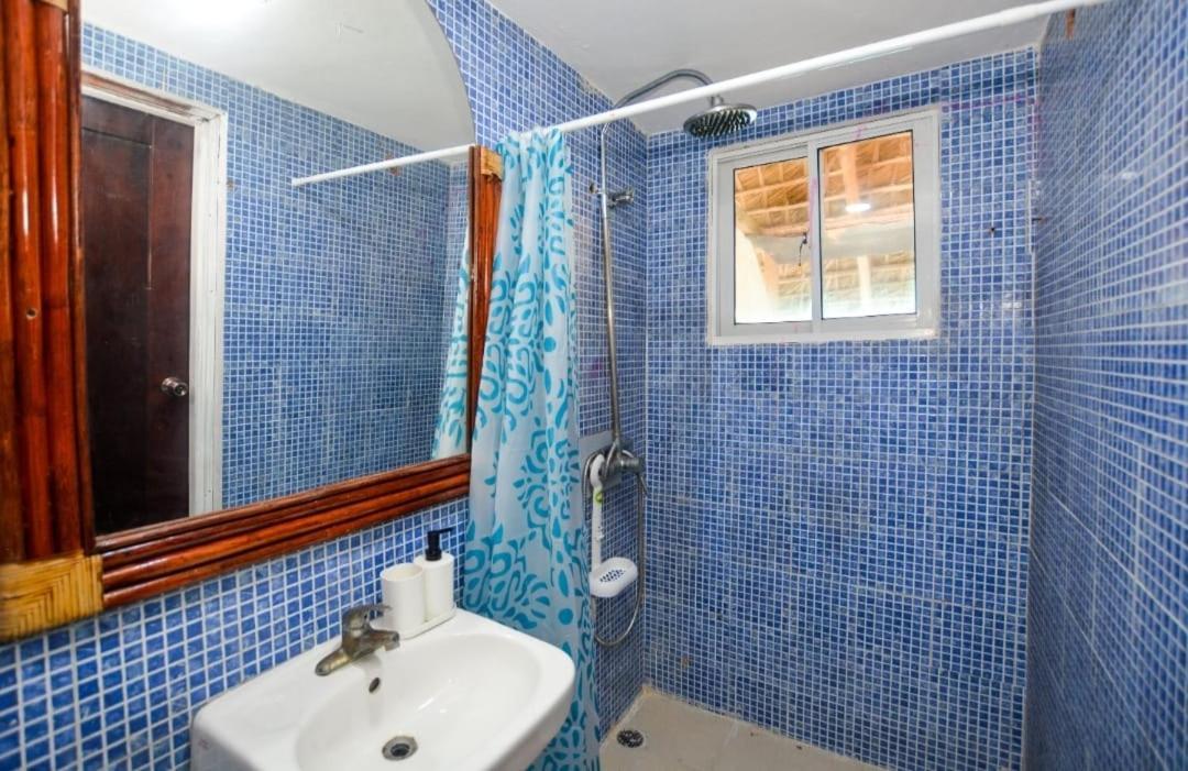 Dios Es Fiel - Ali Bed & Breakfast