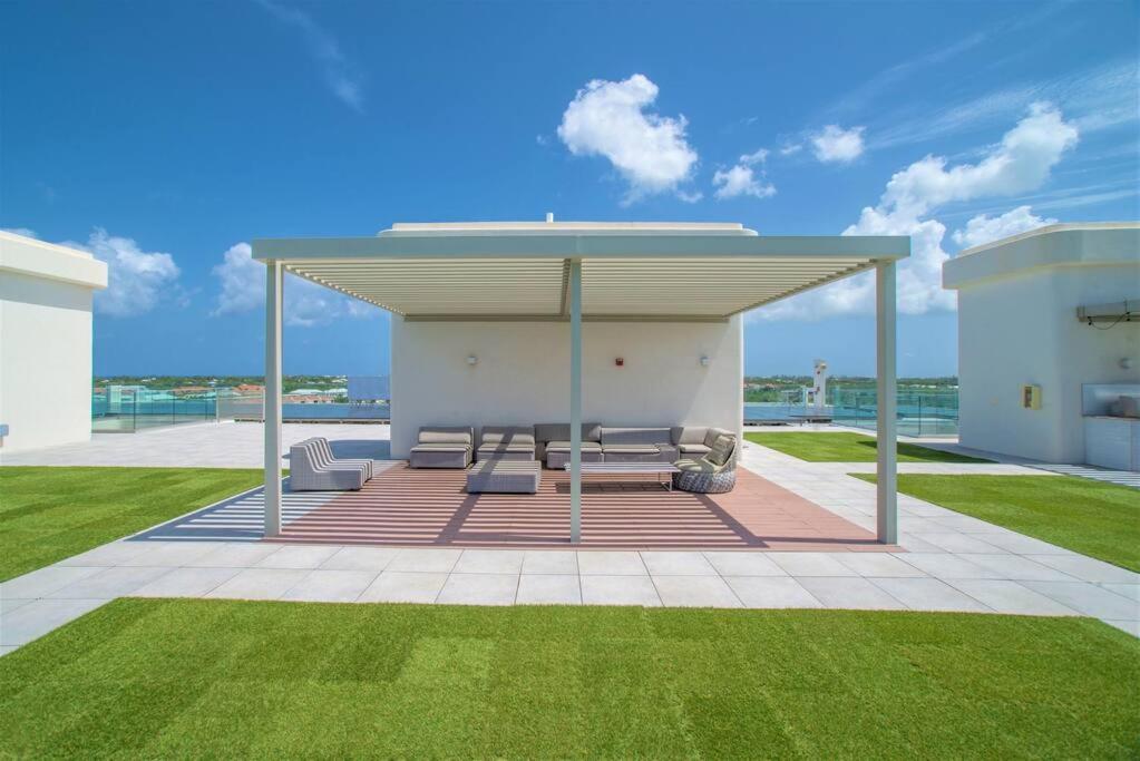The Tides # 302 Villa *