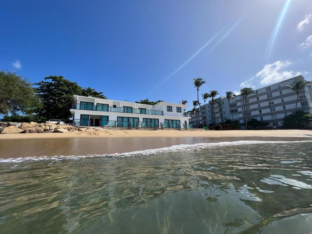 1 Corcega Beachfront *