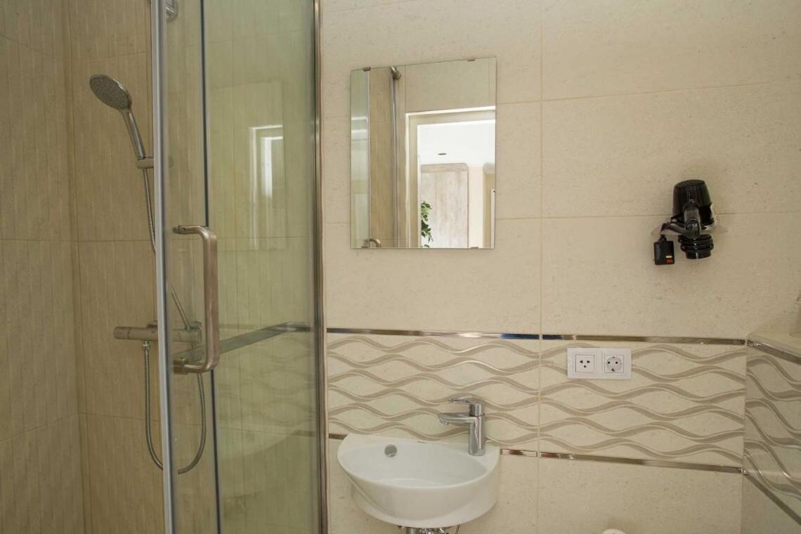 Islander Bonaire Hotel 3*