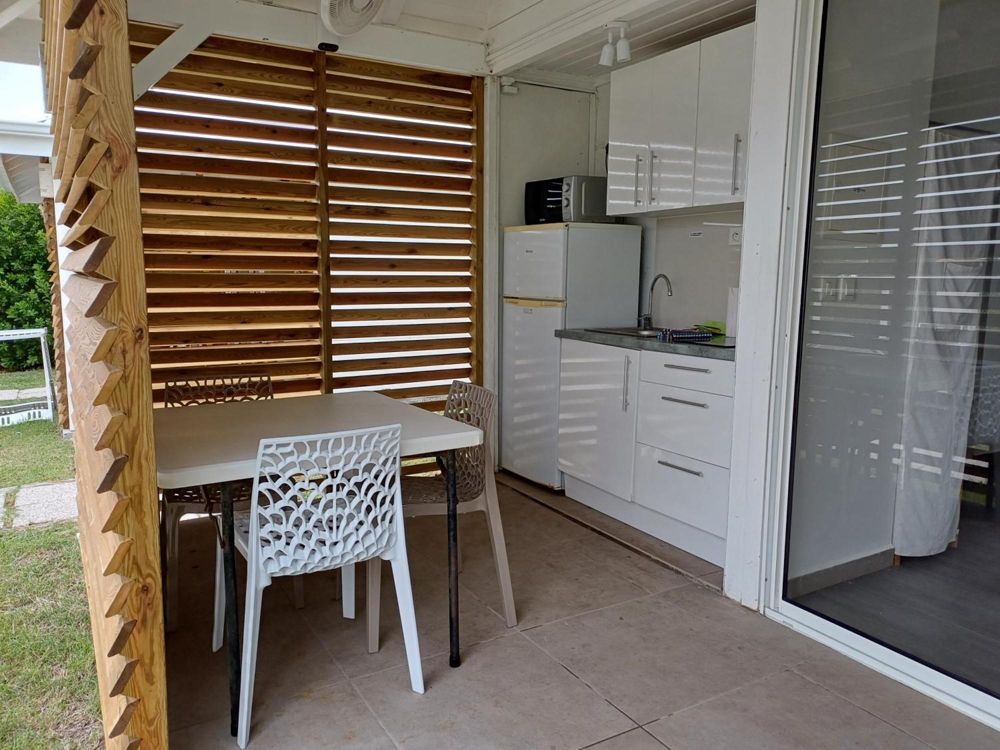 B. O. Paradis Sxm Cul de Sac