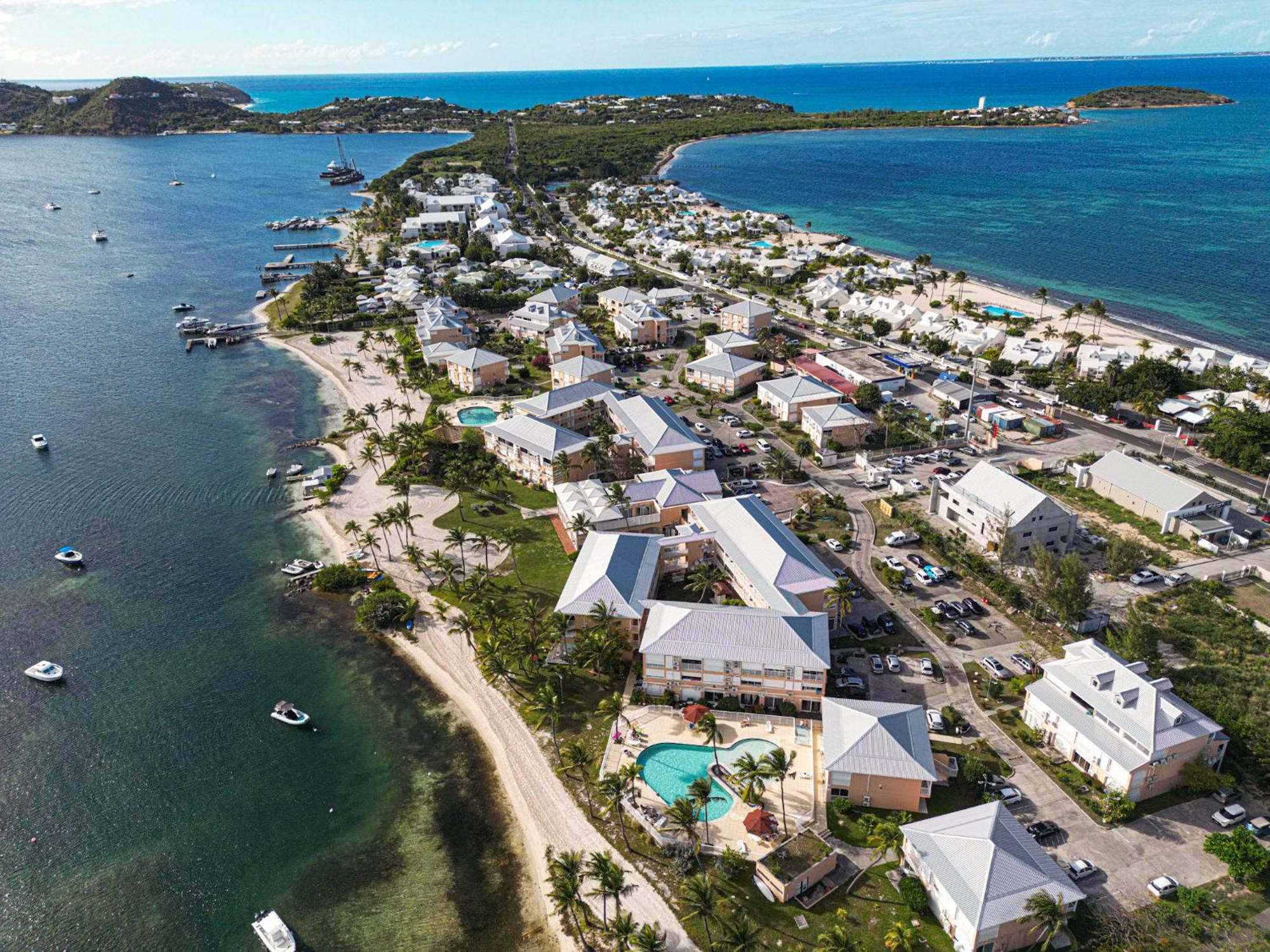 Superb Lagoon View Apartment Baie Nettle