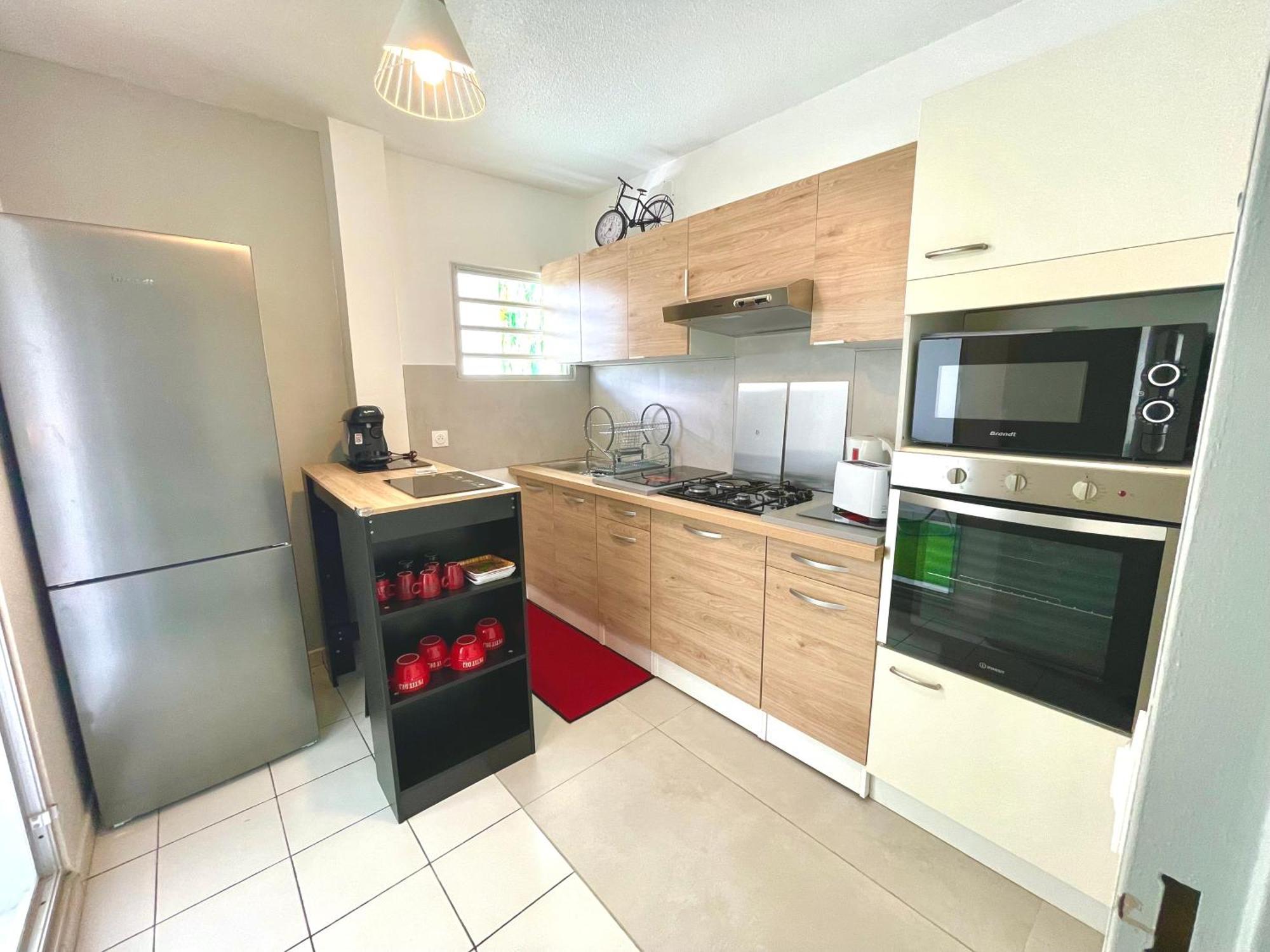 De La Et Du Levant Apartment *