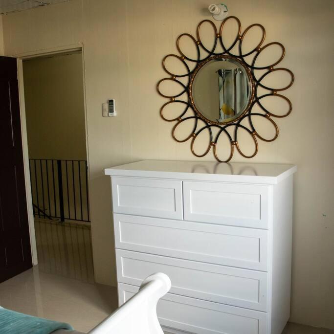 Villa Travelholics Getaways