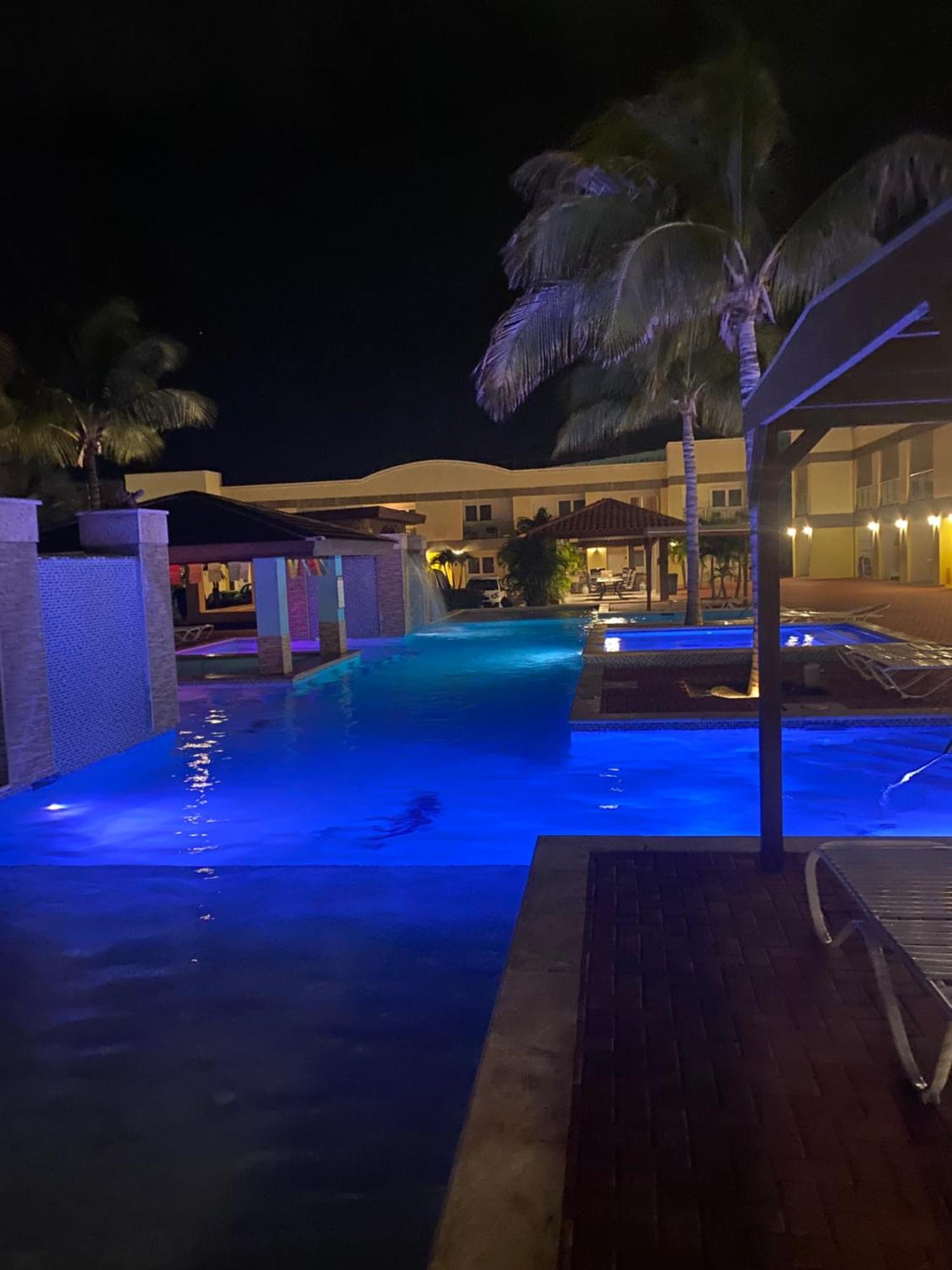 Apartment Treasures At The Pearl Eagle Palm Beach