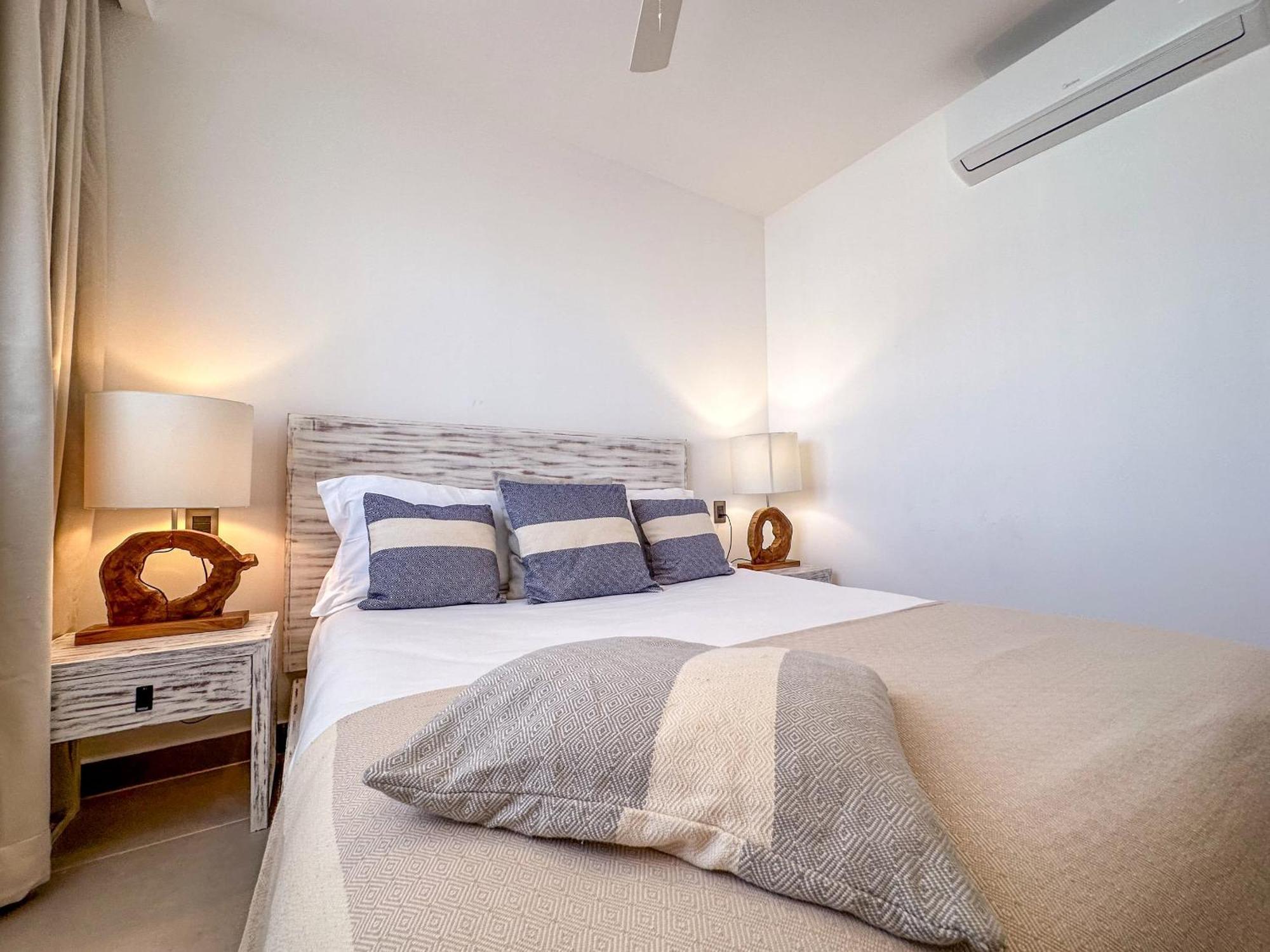 Apartment Fantastic New Penthouse W Rooftop Picuzzi