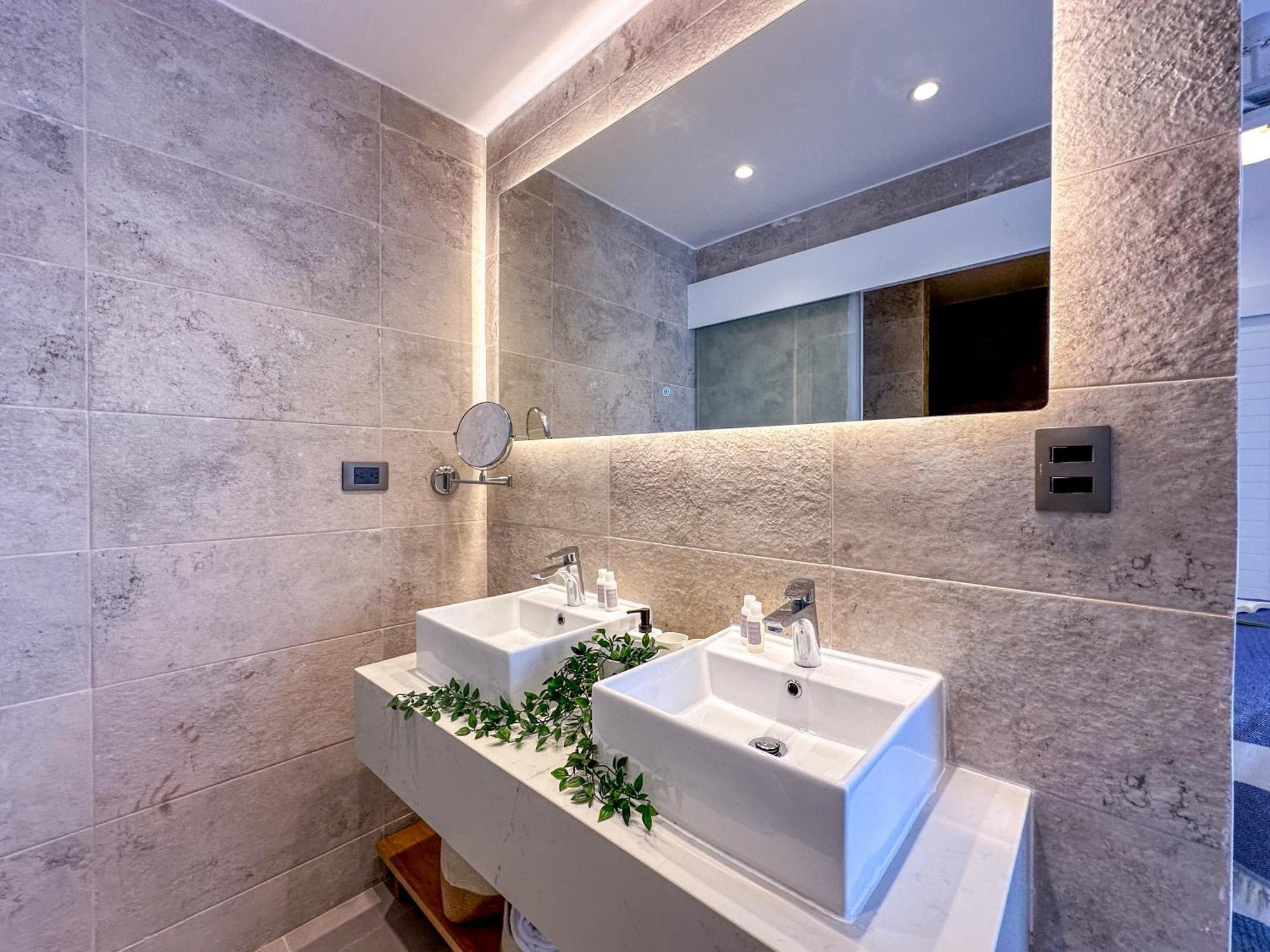 Apartment Fantastic New Penthouse W Rooftop Picuzzi Punta Cana