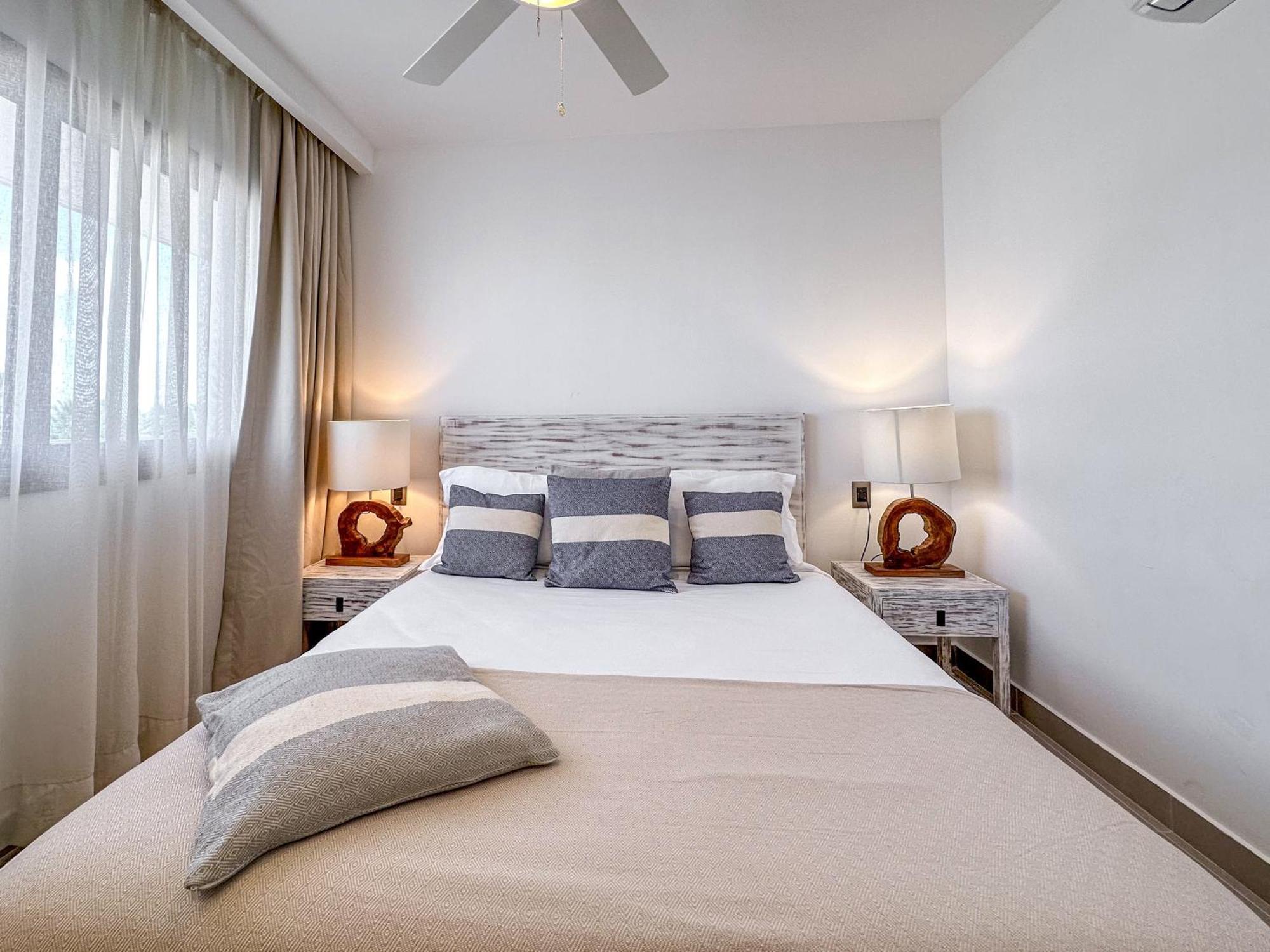 Fantastic New Penthouse W Rooftop Picuzzi Punta Cana