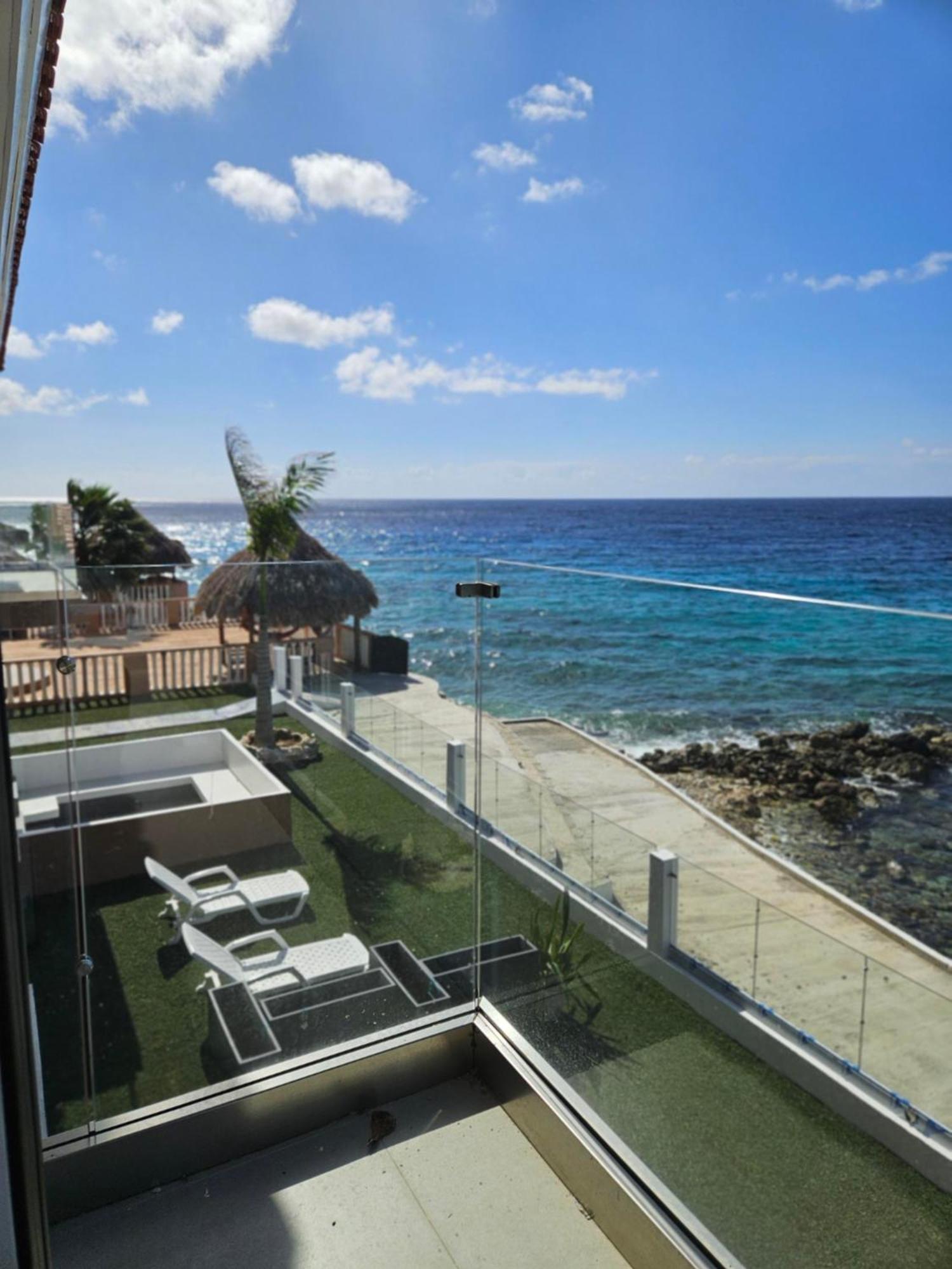 Resort Seaview Boca Sami