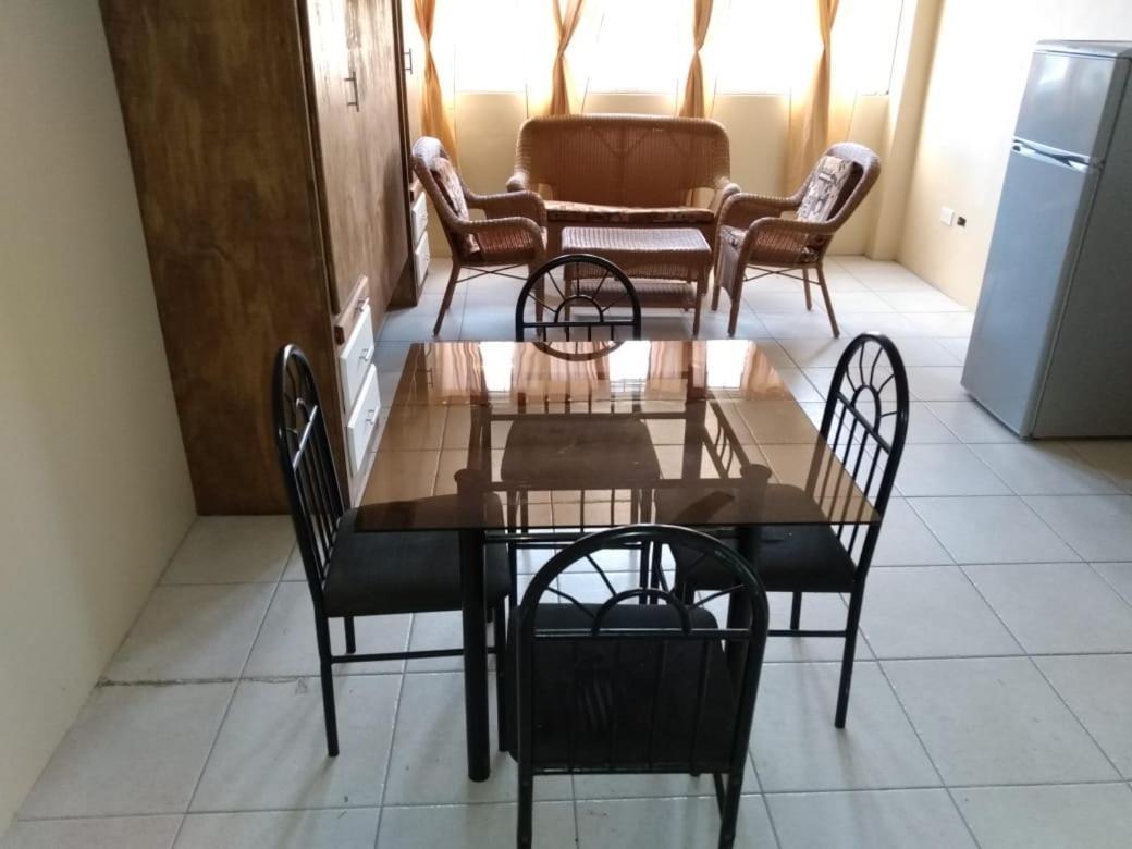 Apartamento Aaron's House