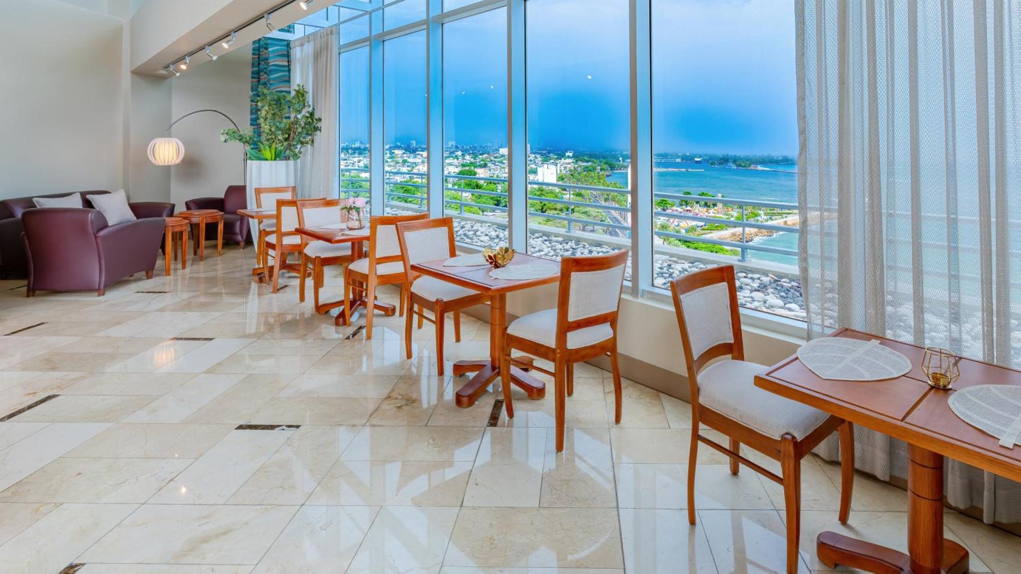 Hotel Crowne Plaza By Ihg Santo Domingo