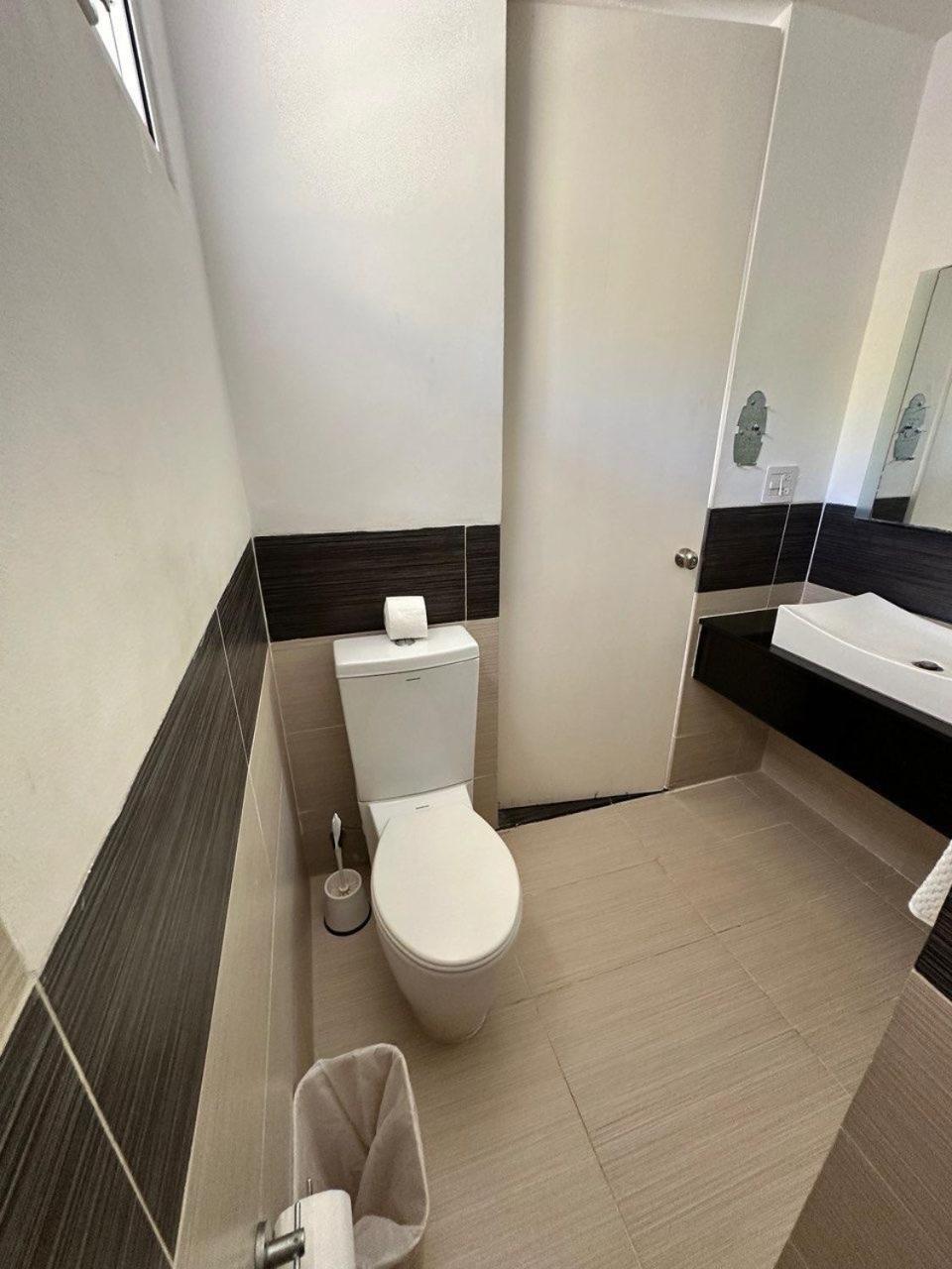 Aparthotel Vista Mare Spectacular Ocean View Floor 1-bedroom Condo,
