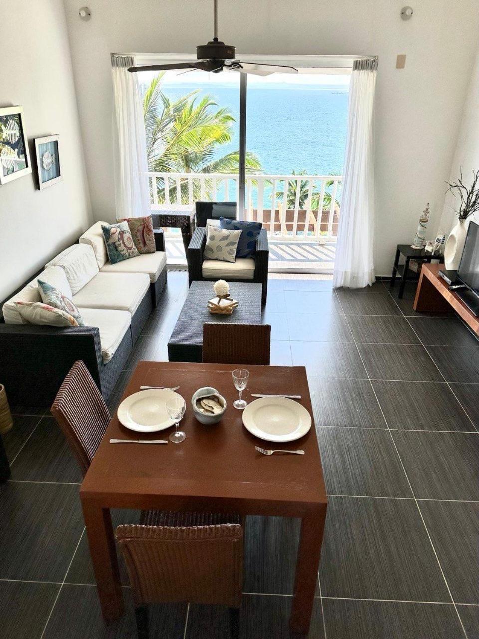Vista Mare Spectacular Ocean View Floor 1-bedroom Condo, Aparthotel