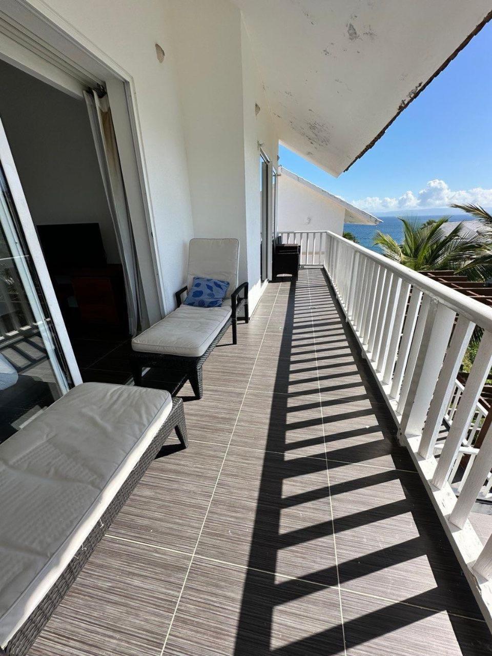 Vista Mare Spectacular Ocean View Floor 1-bedroom Condo, Aparthotel