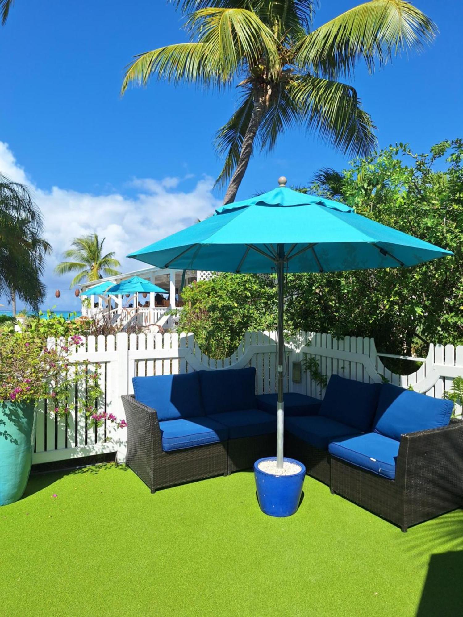 Sibonne Beach Hotel Grace Bay