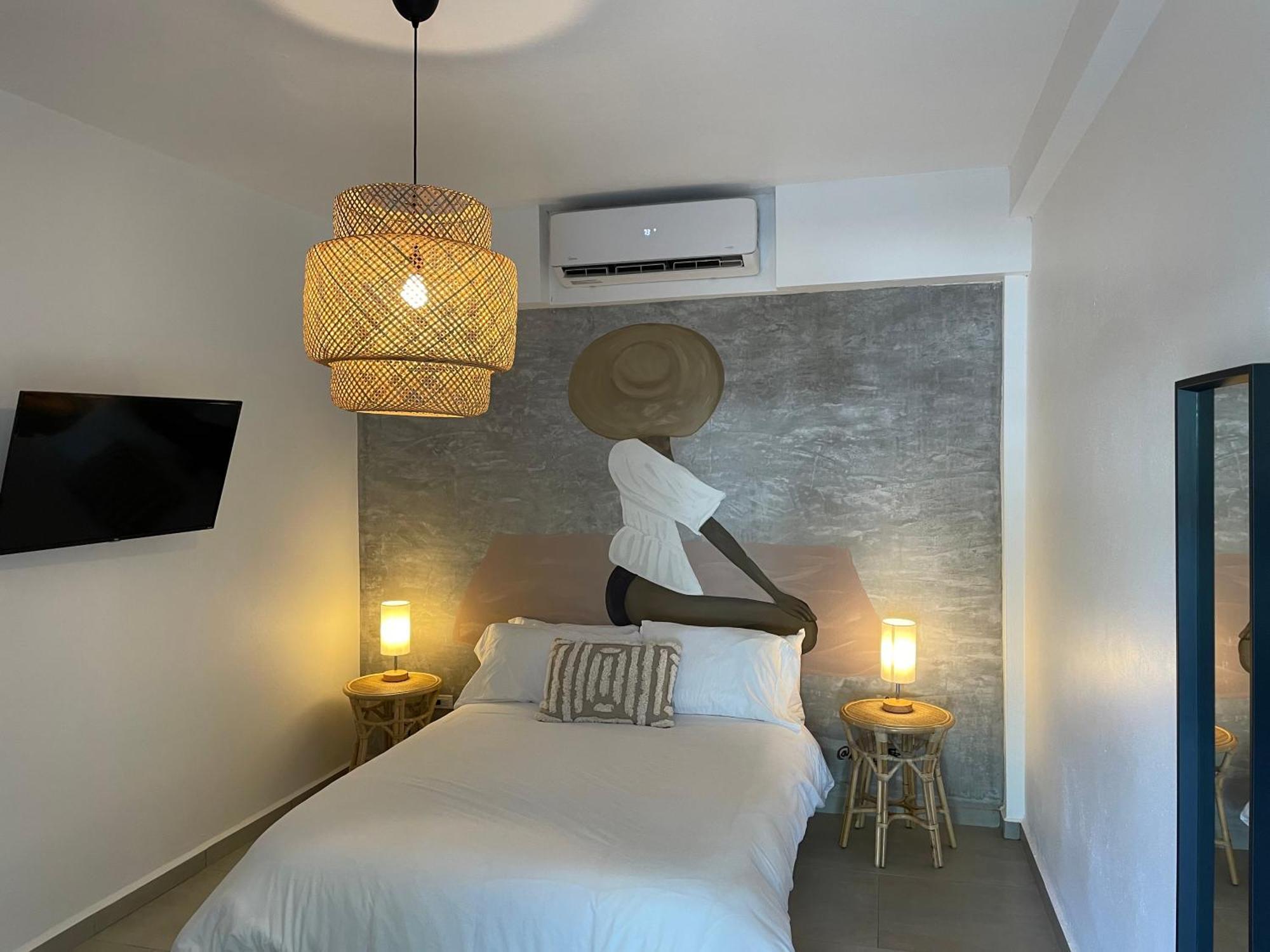 1 Corcega Beachfront * Rincon