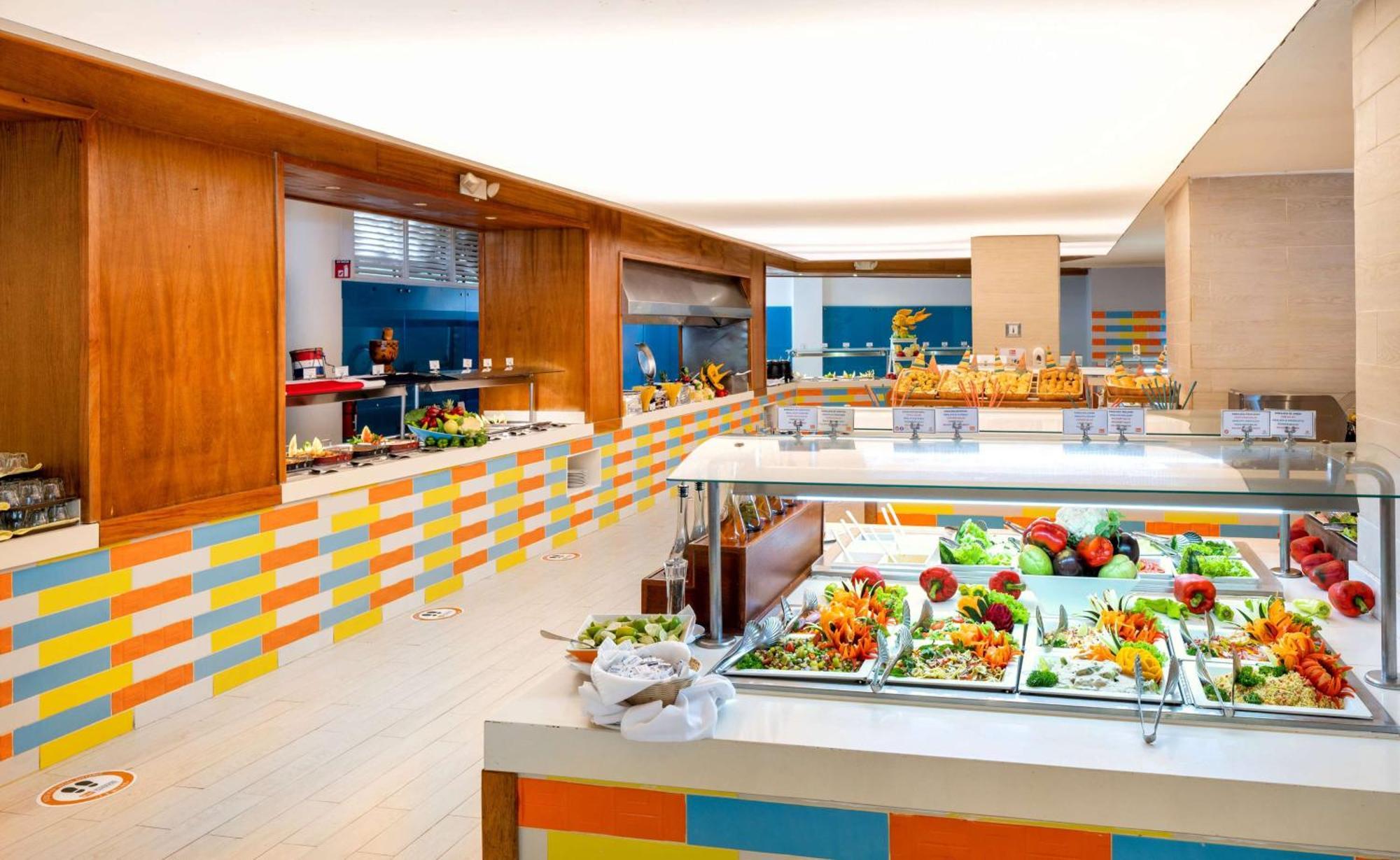 Resort Viva Tangerine By Wyndham, A Trademark 4*