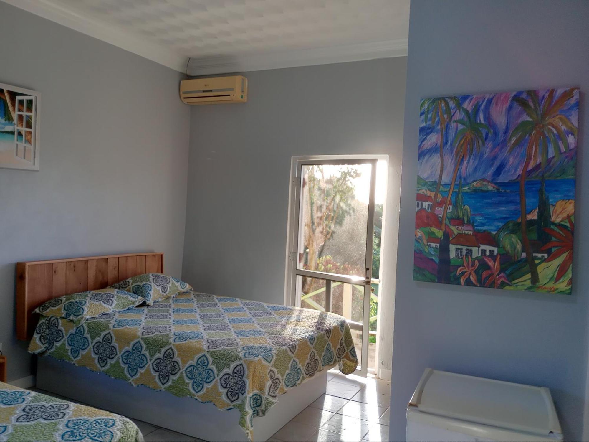Surfers Manor 3*