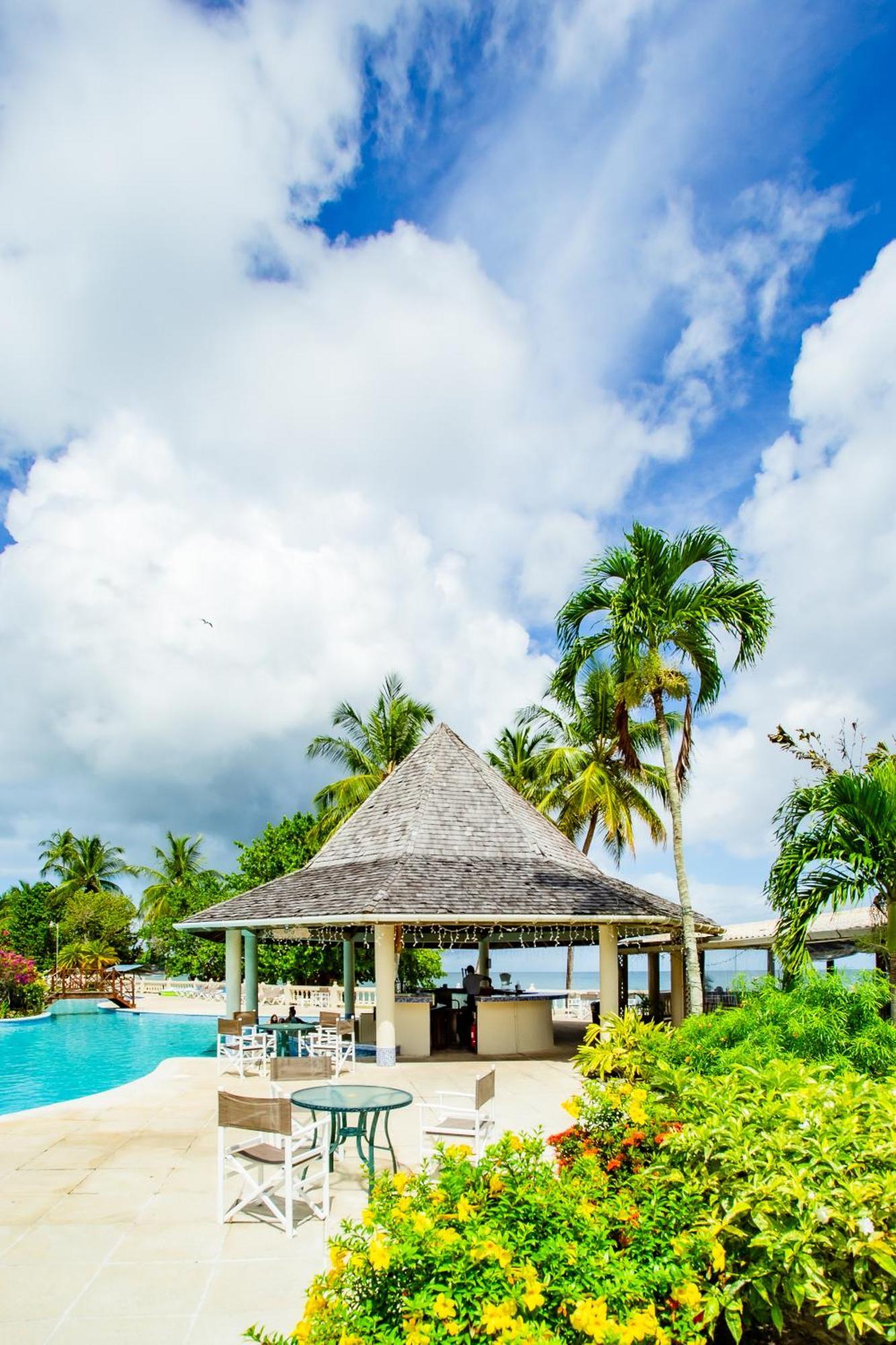 Resort Starfish Tobago 3*
