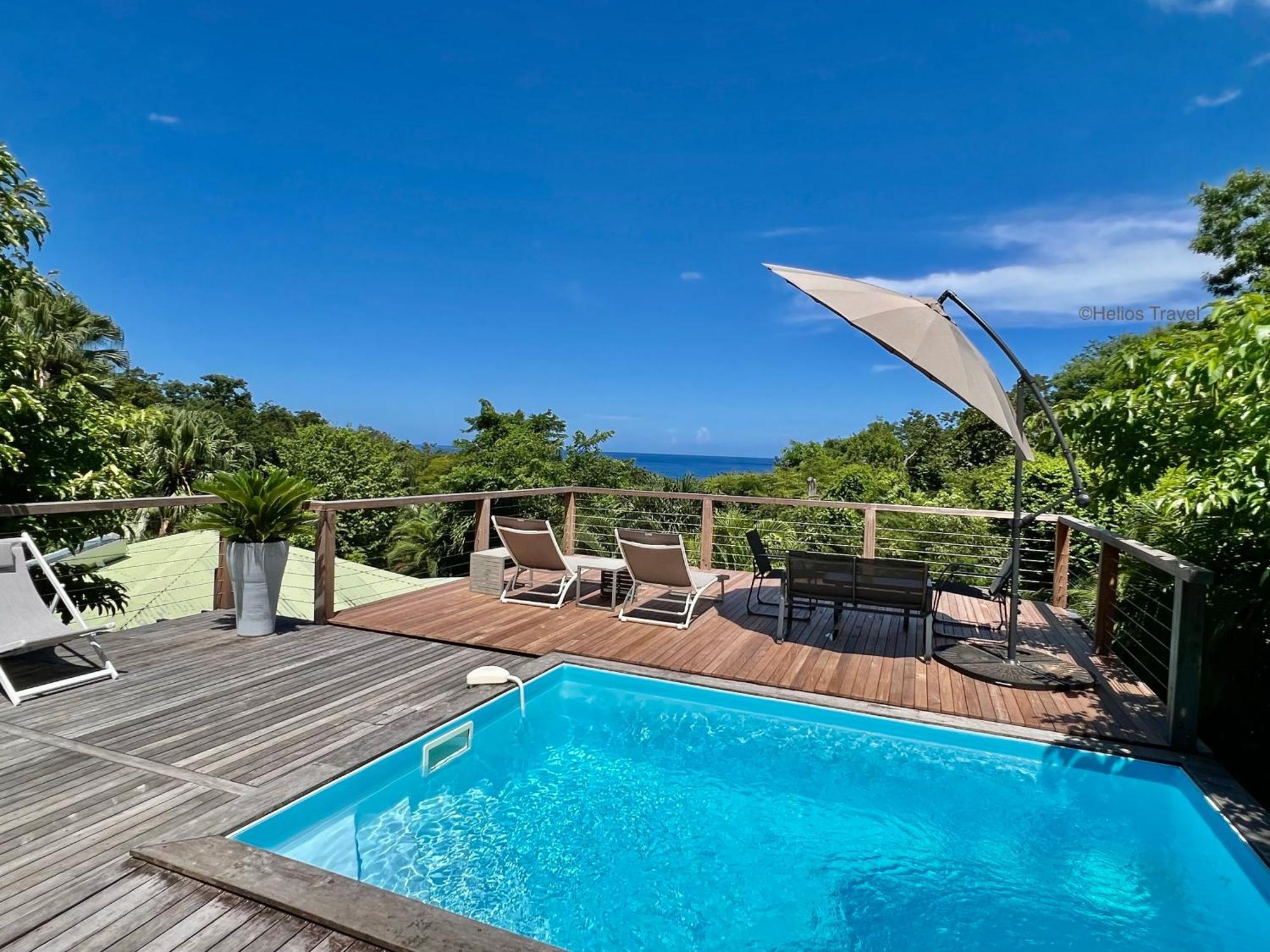 Coco Pointe Batterie. Piscine, Vue Mer, 4 P. Deshaies