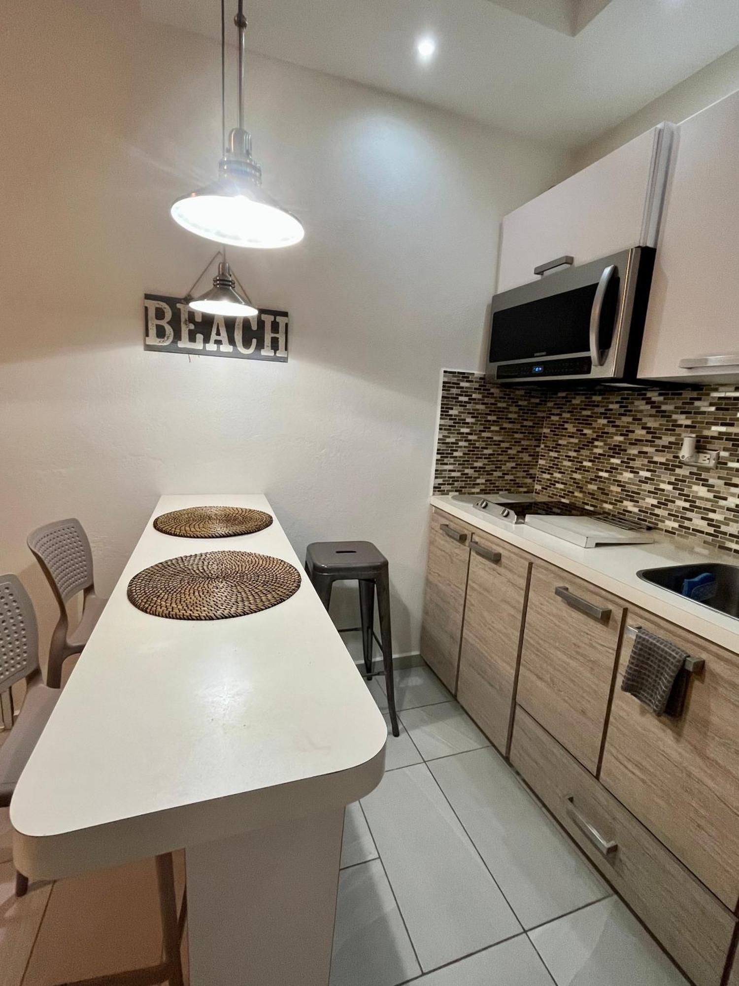 Walk To The 2min, Cozy, Boutique, Pool, Palmeras Del Mar Isabela