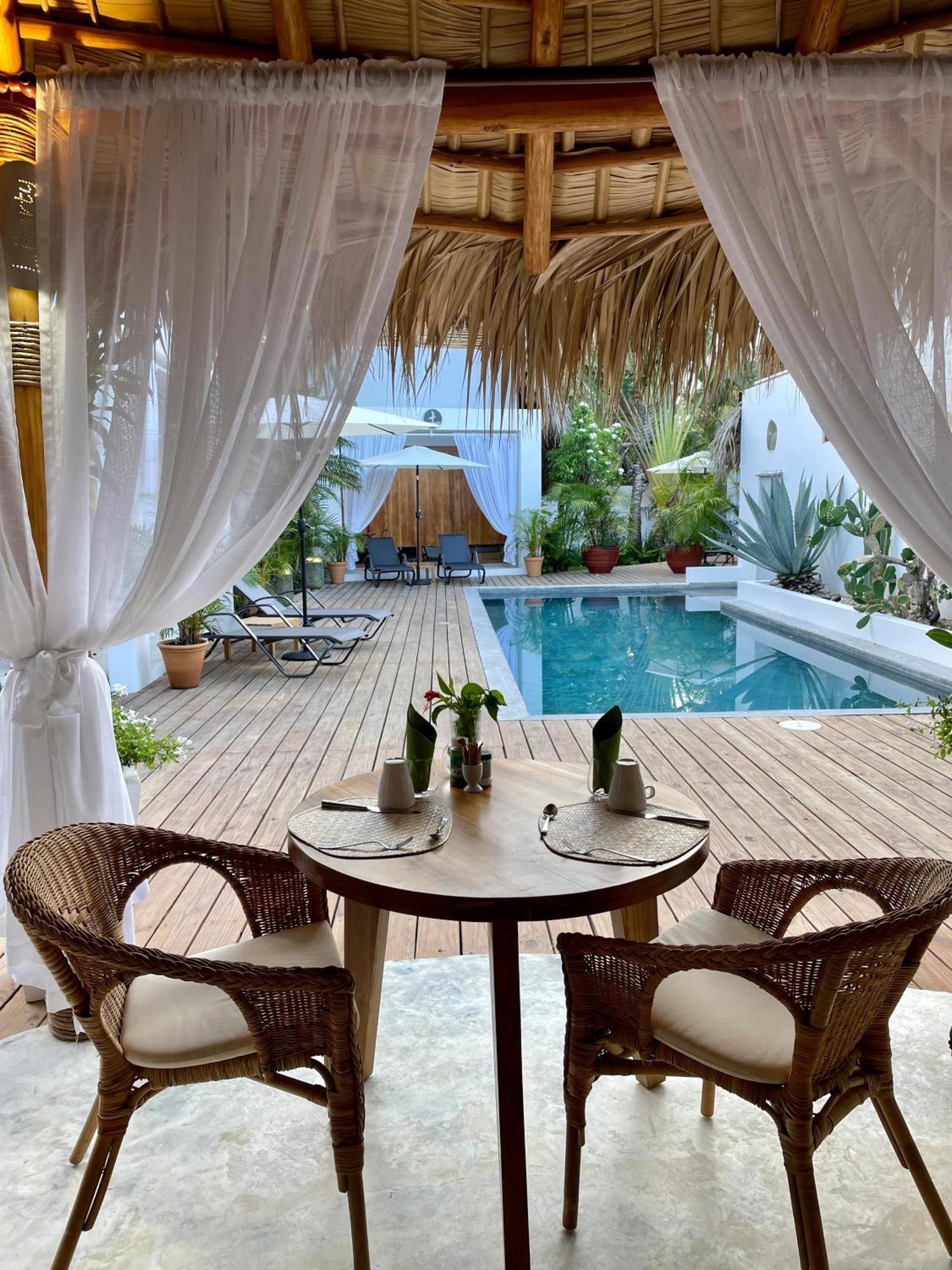 Leeloo Boutique Hotel 3*