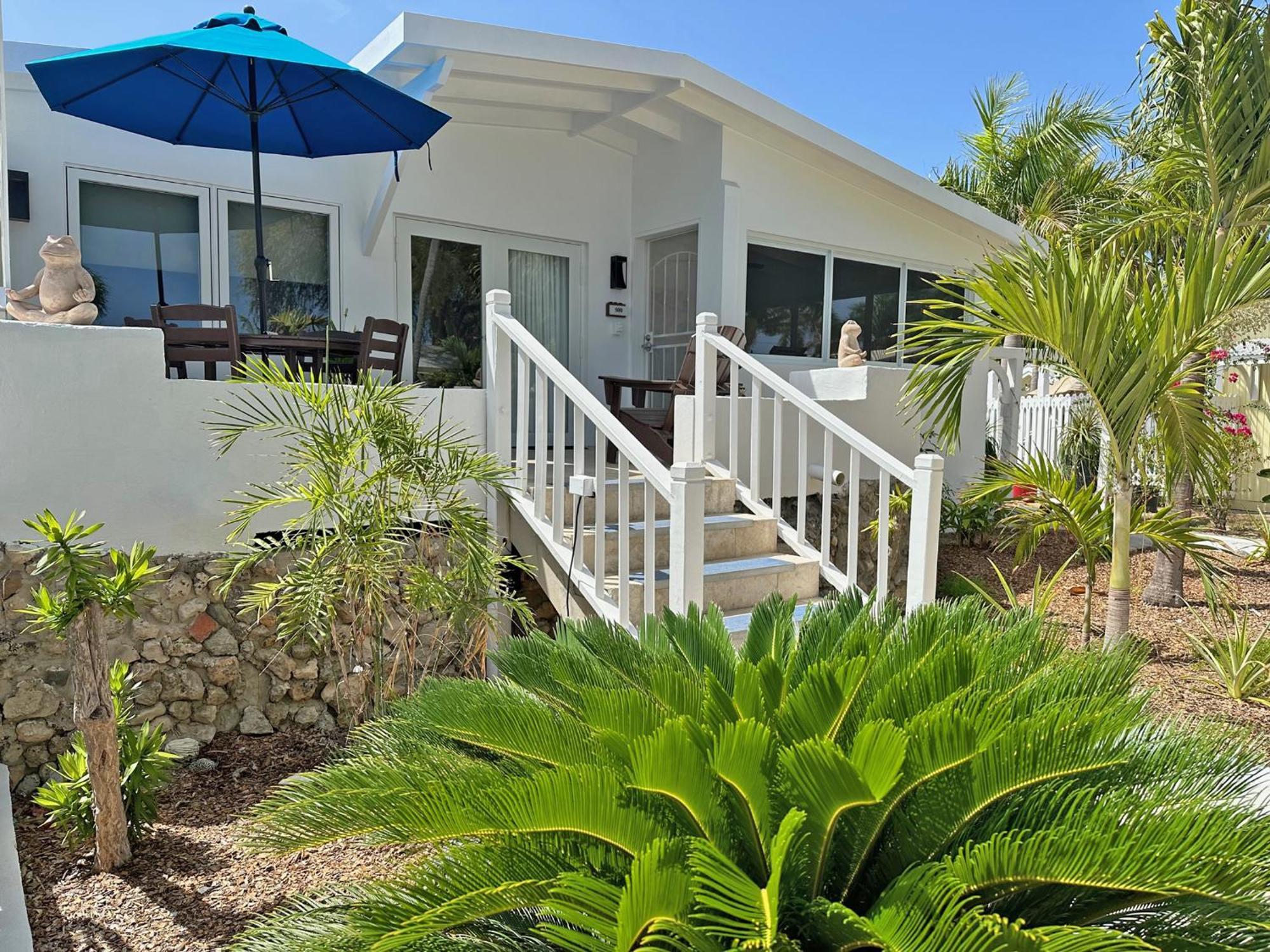Sand Castle On The Beach - Adults Only Hotel