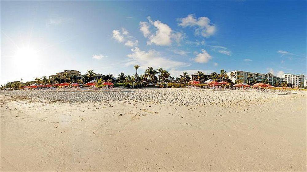 Ocean Club West 4* Grace Bay
