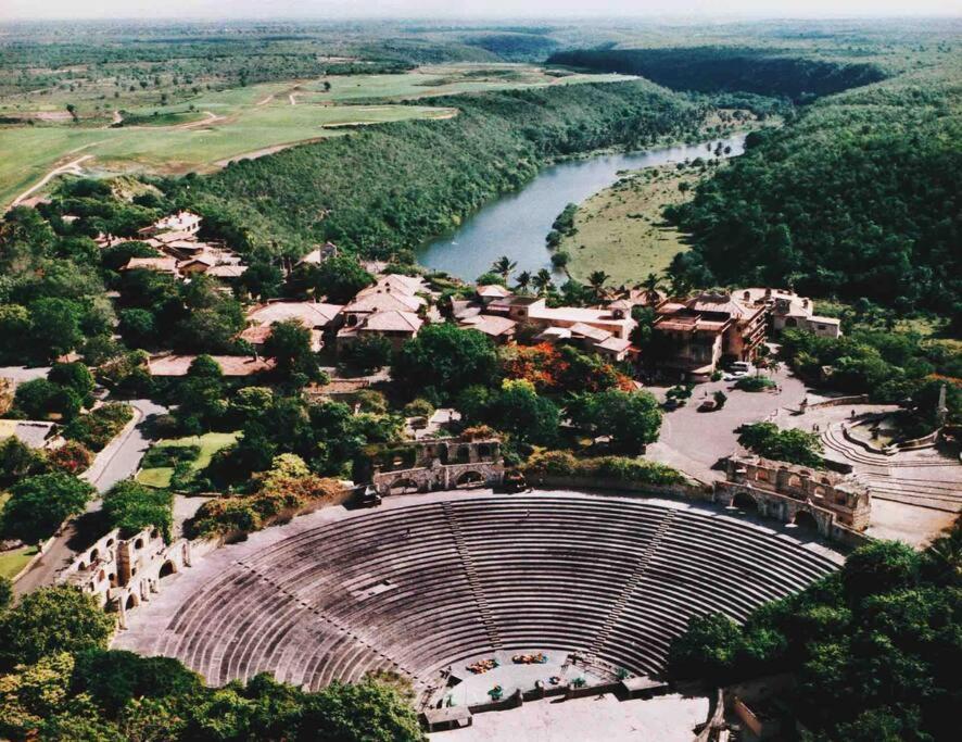 Modern In La Romana