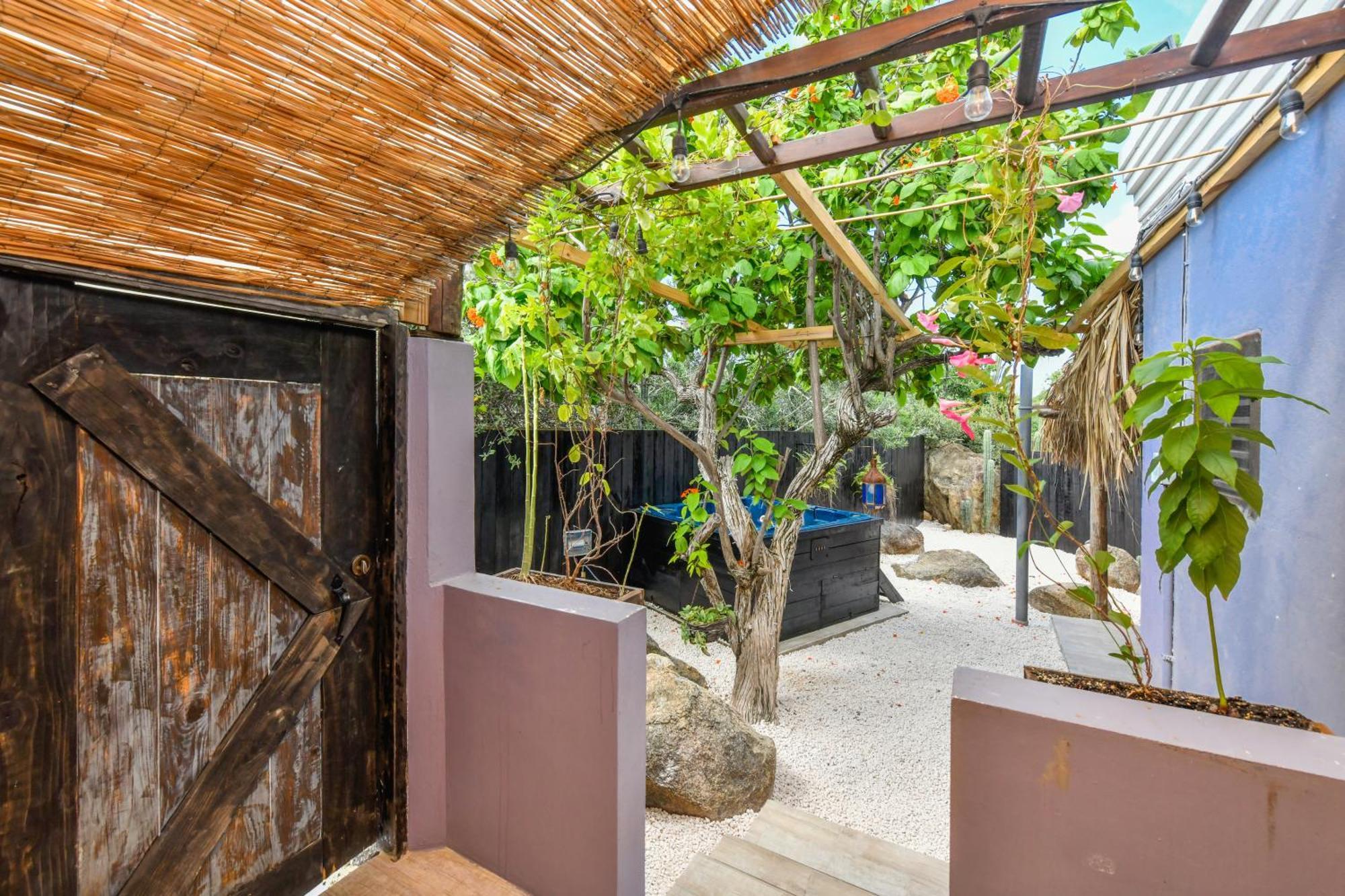 Mammaloe Bed & Breakfast