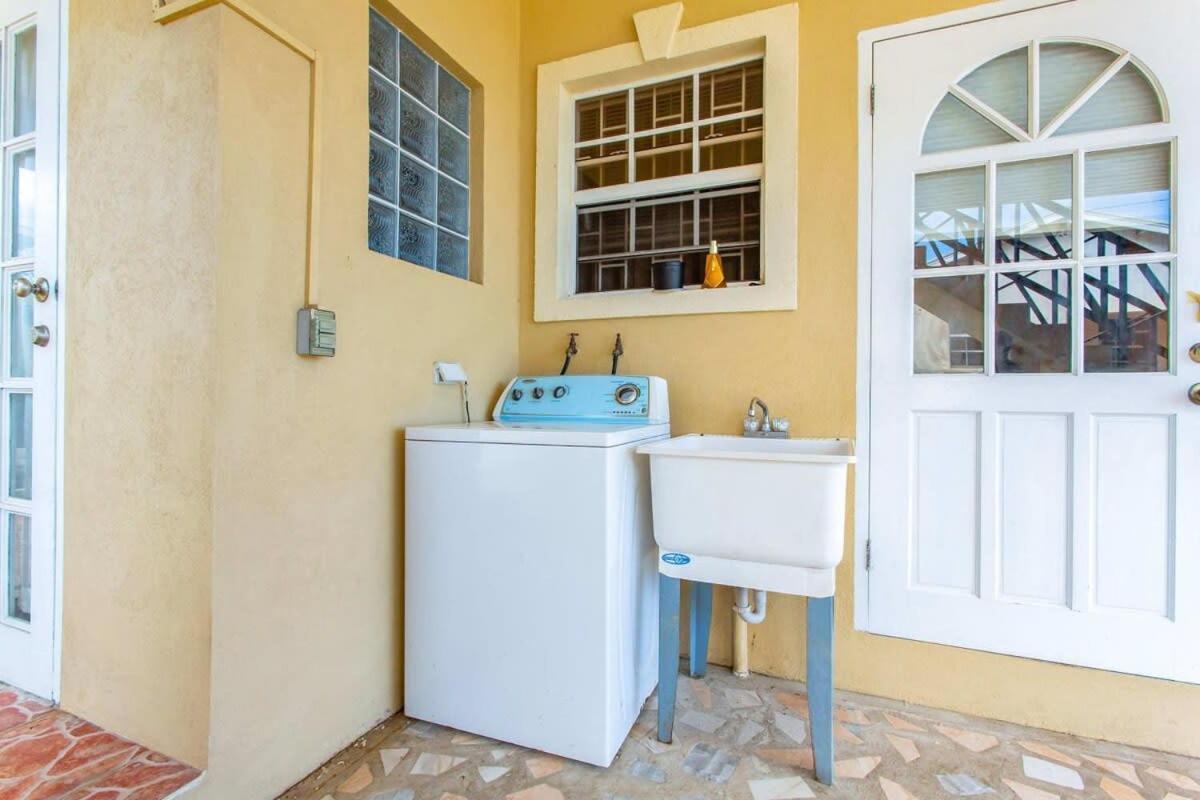 Apartment Oceanview Terrace I Full Kitchen I Steps To I Wifi