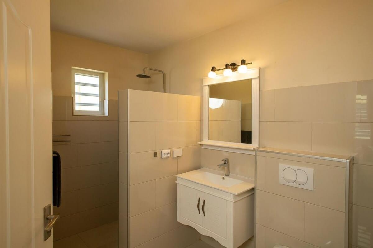 Apartment Caracara J4 Relax & Dive Bonaire Village *