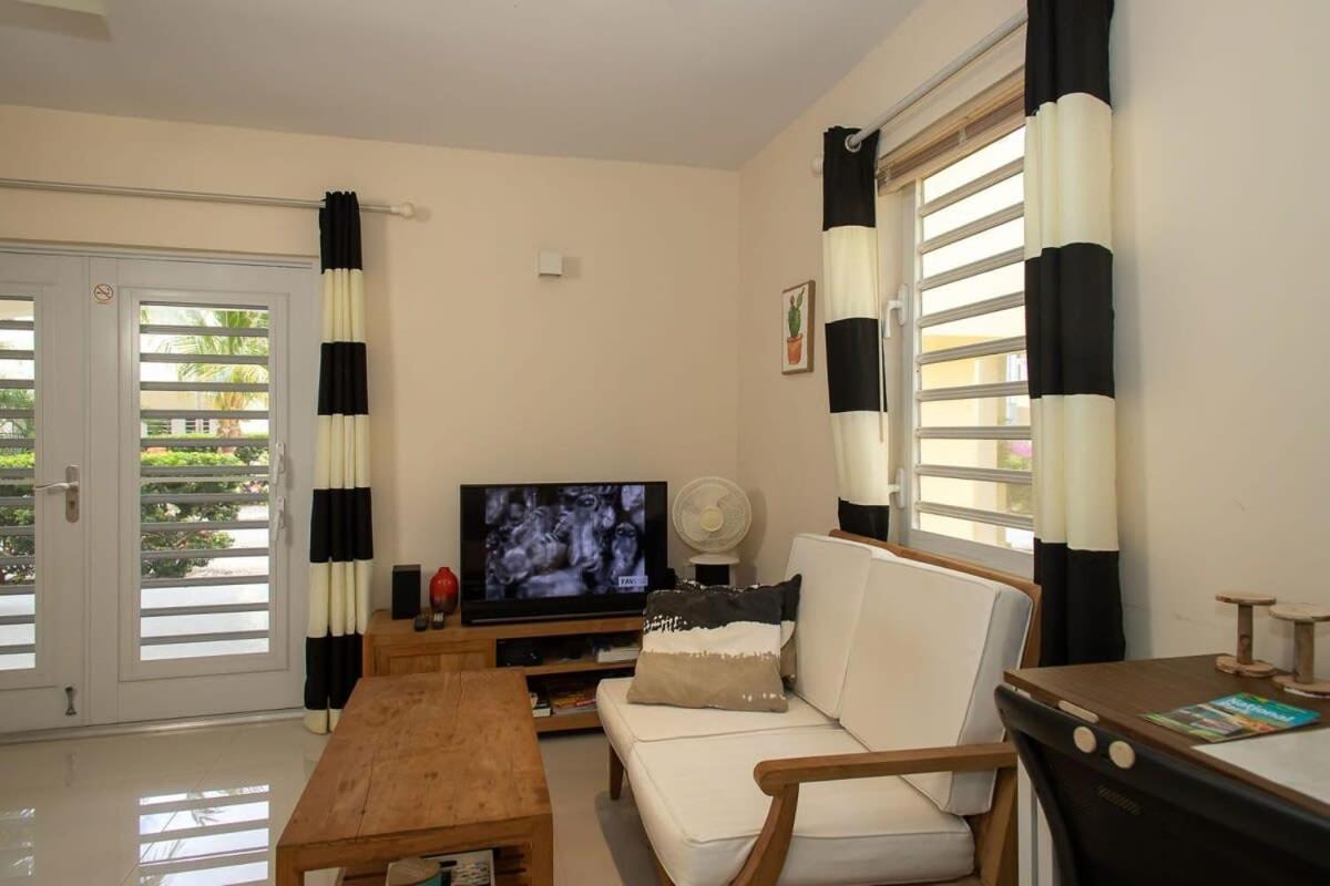 Apartment Caracara J4 Relax & Dive Bonaire Village *