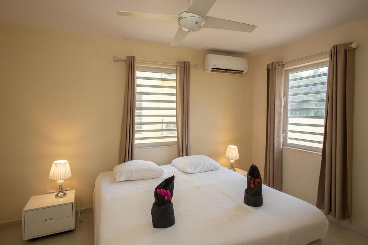 Caracara J4 Relax & Dive Bonaire Village Apartment