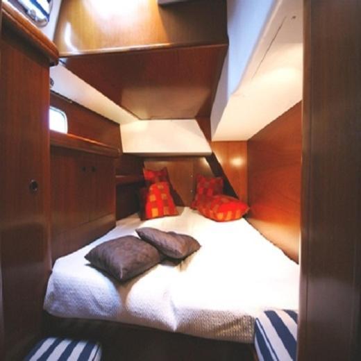 Botel Private Yacht, Day Sail And Houseboat 2*
