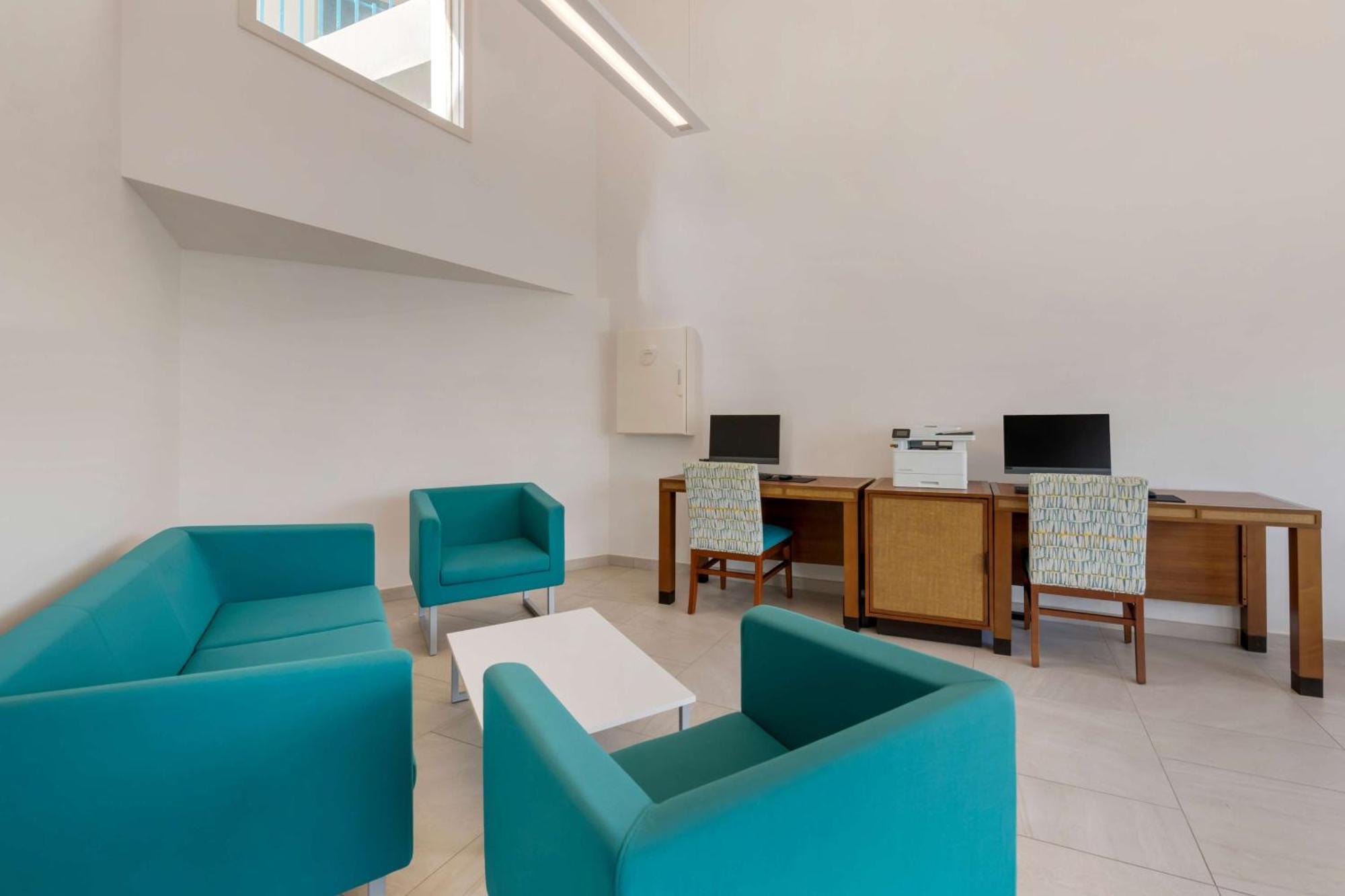 Resort Hilton Vacation Club Royal Palm St Maarten 3*