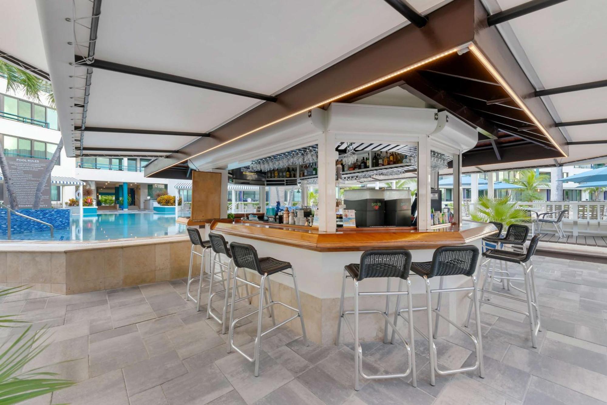 Hilton Vacation Club Royal Palm St Maarten 3* Koolbaai