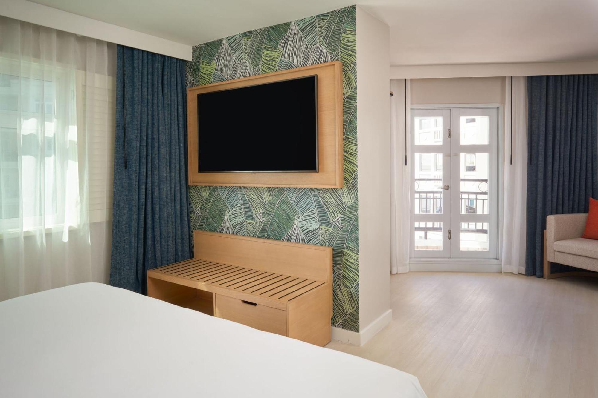 Hotel Rumbao, A Tribute Portfolio