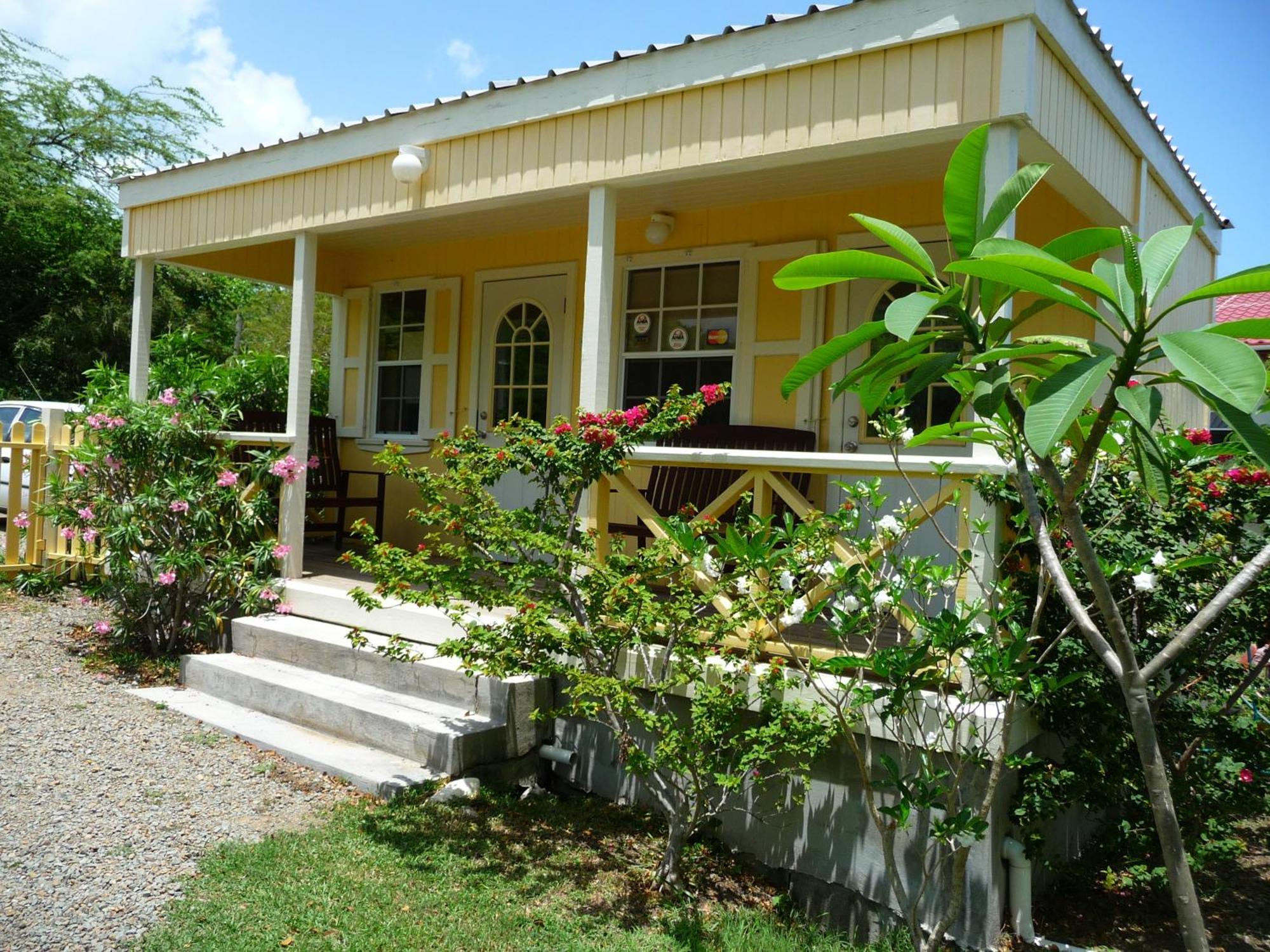 Yepton Estate 3*