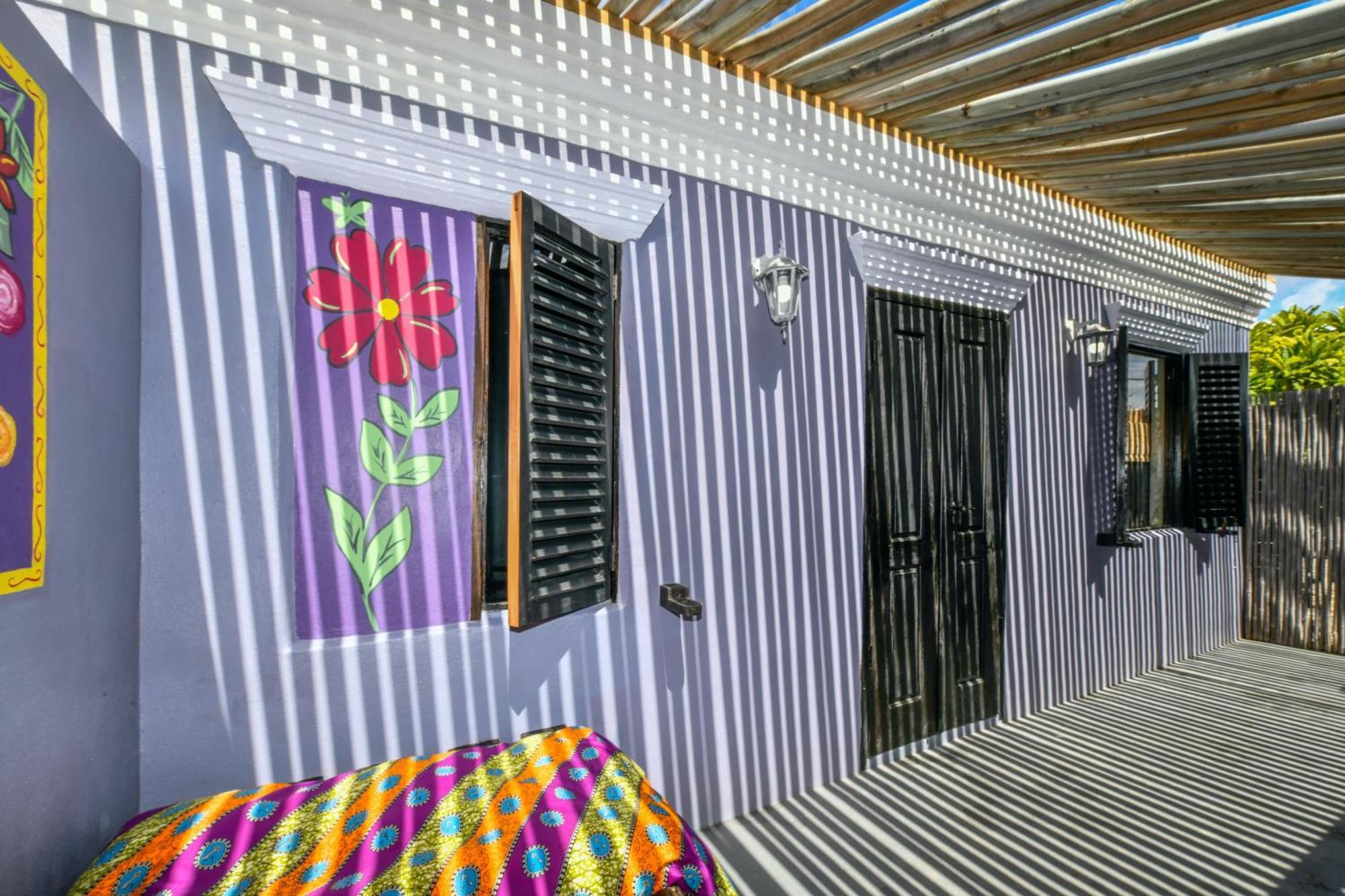 Mammaloe Bed & Breakfast Oranjestad