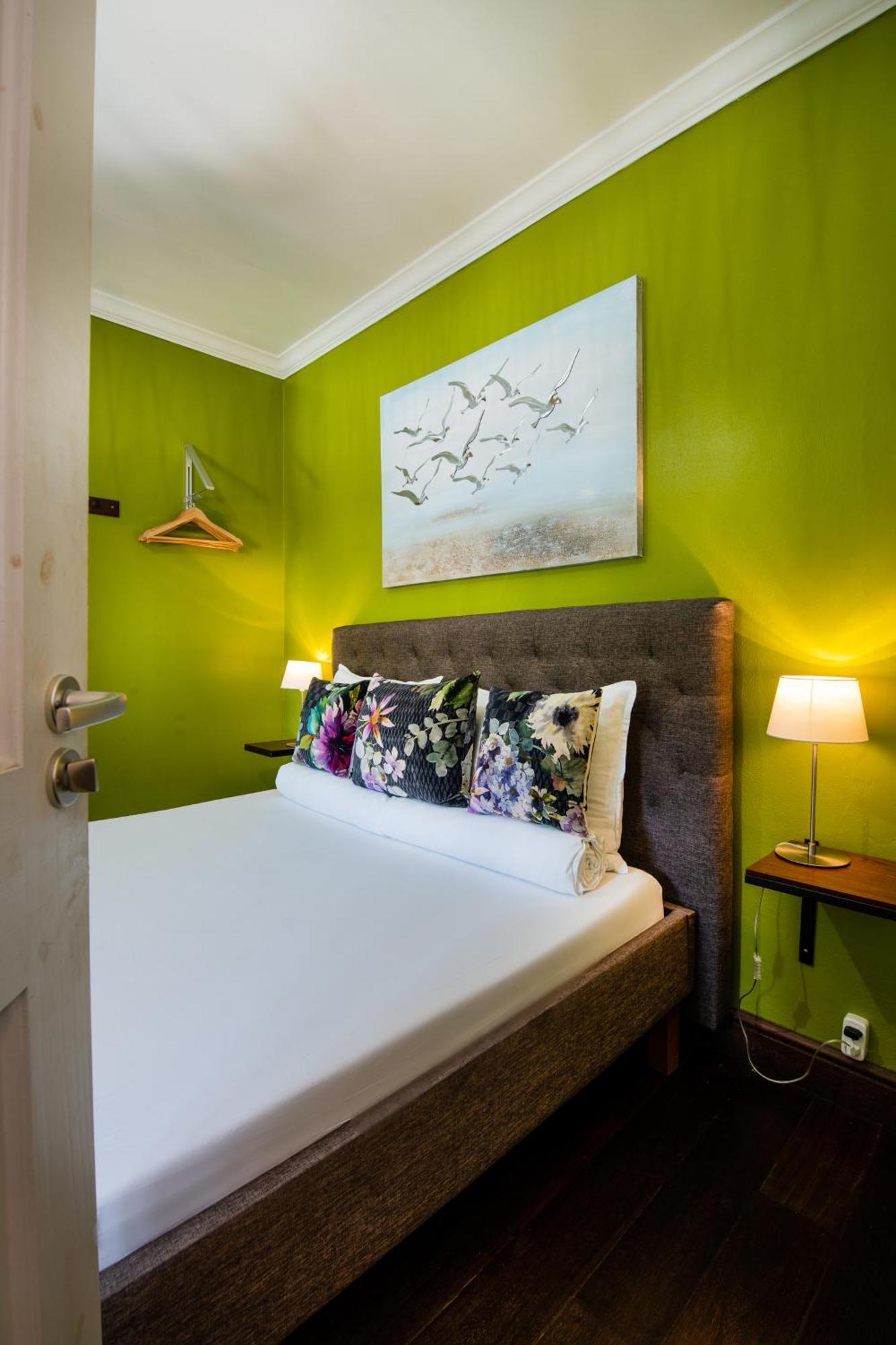 Hotel Amalie & Curiel 4*