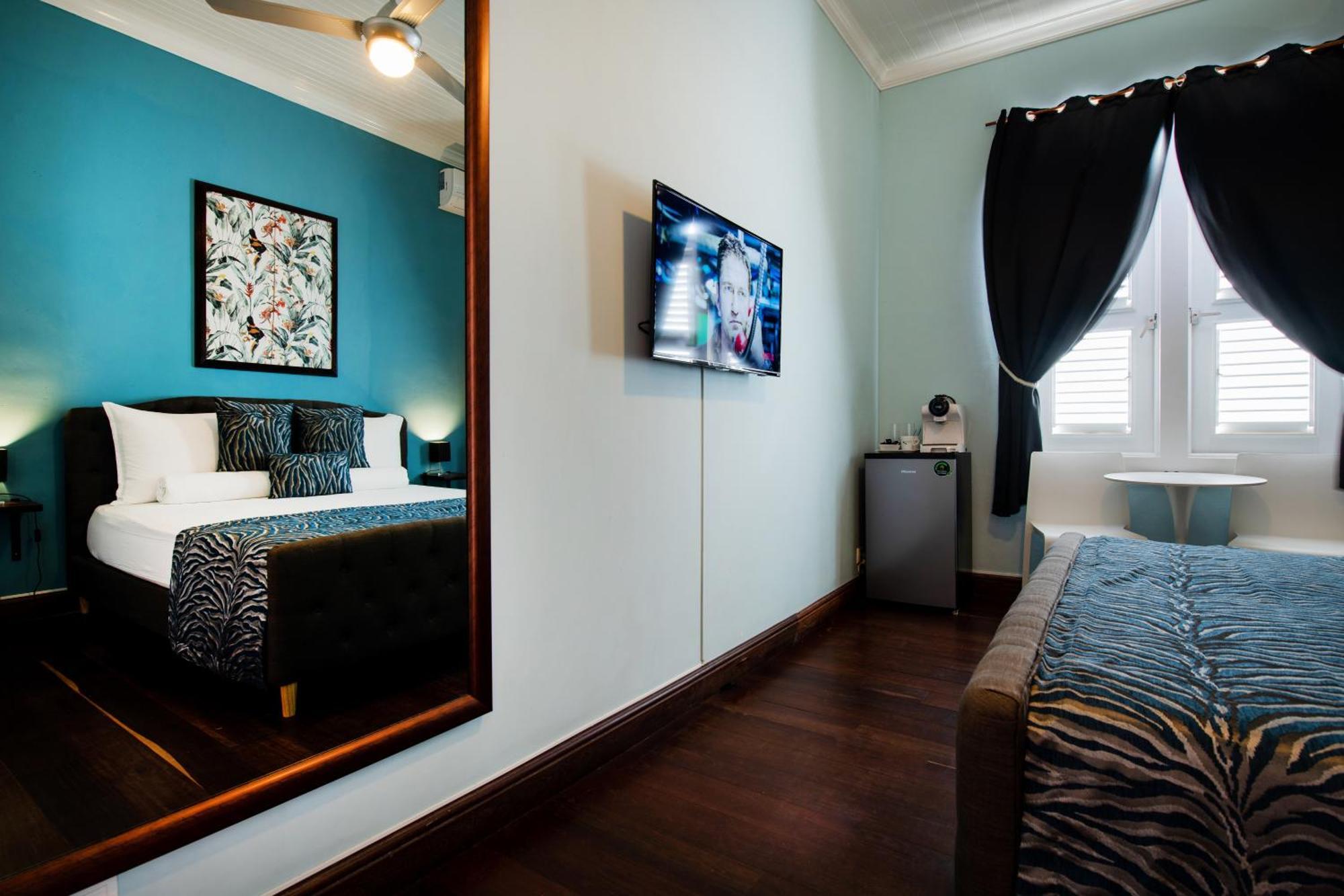 Amalie & Curiel Hotel