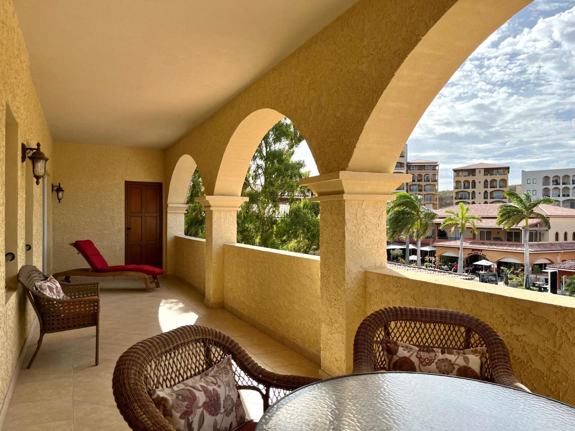 The Porto Cupecoy Apartment *