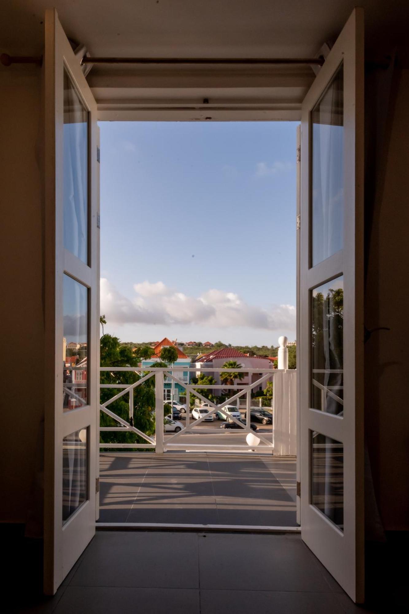 Saint Tropez Boutique 4* Willemstad